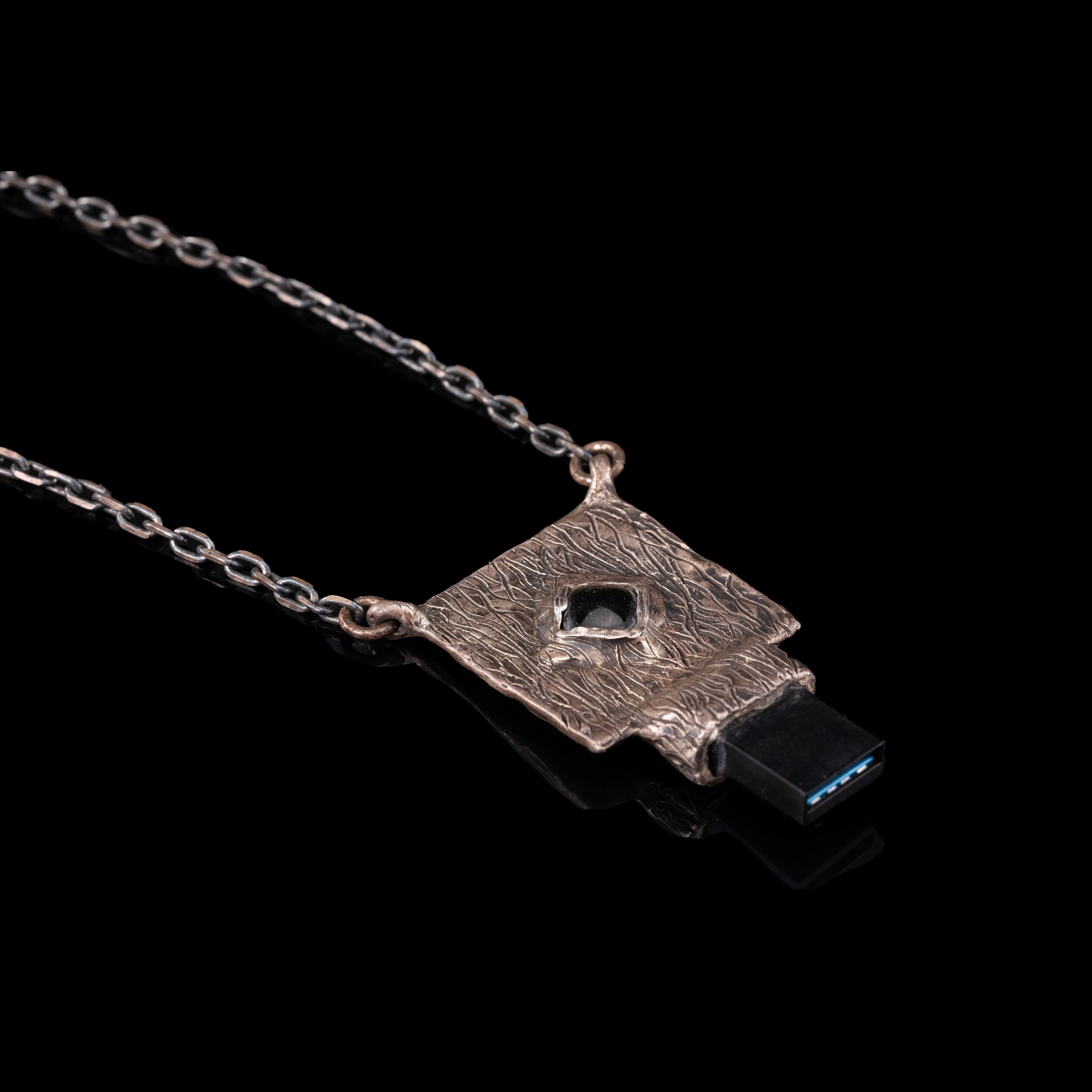 Corelynx Necklace