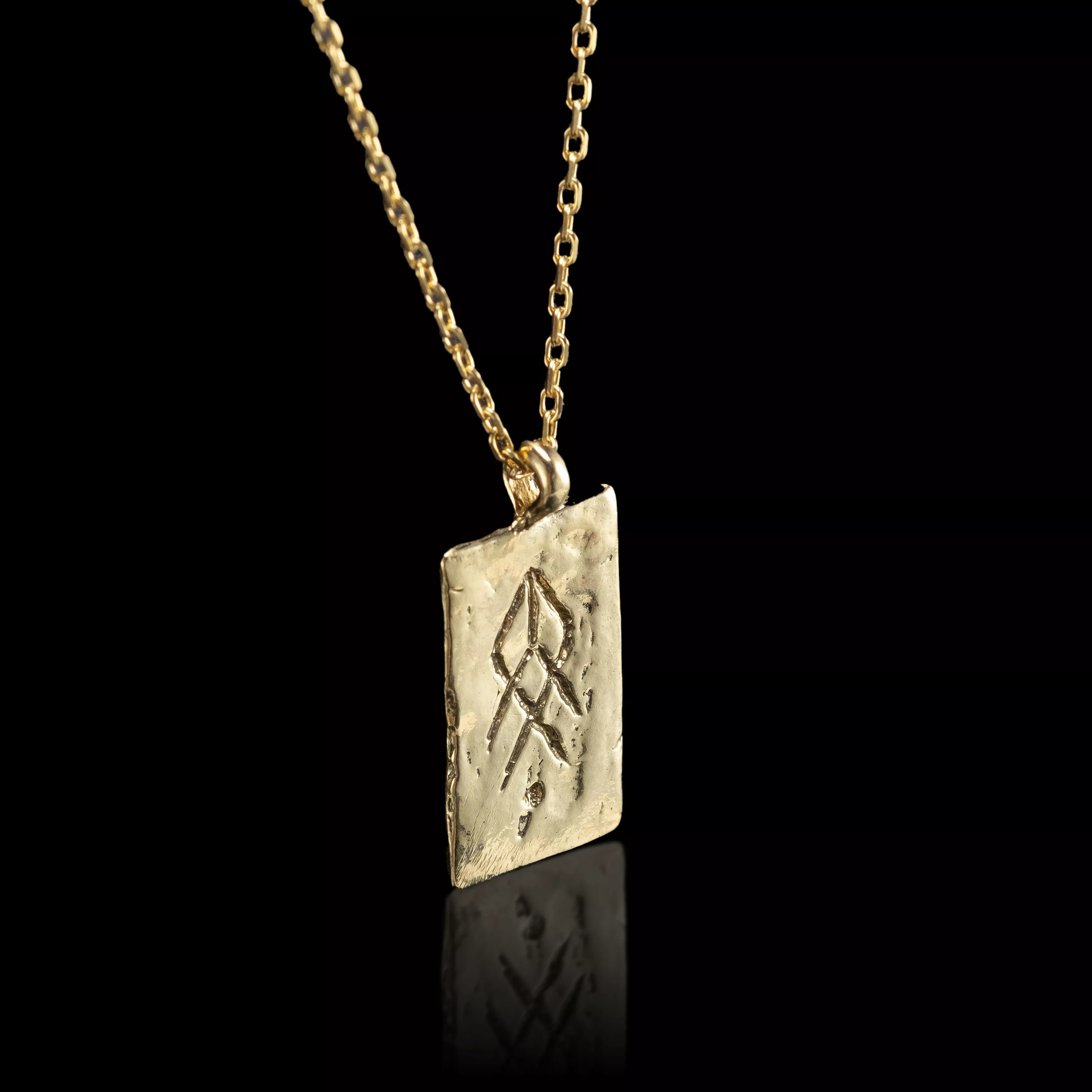 THE RUNE NECKLACE