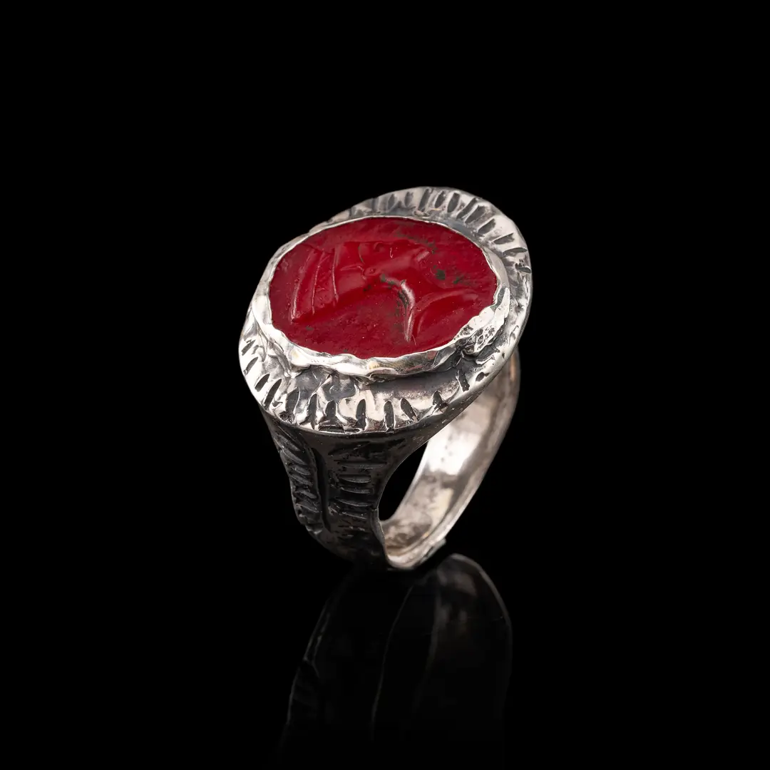 Thari Ring