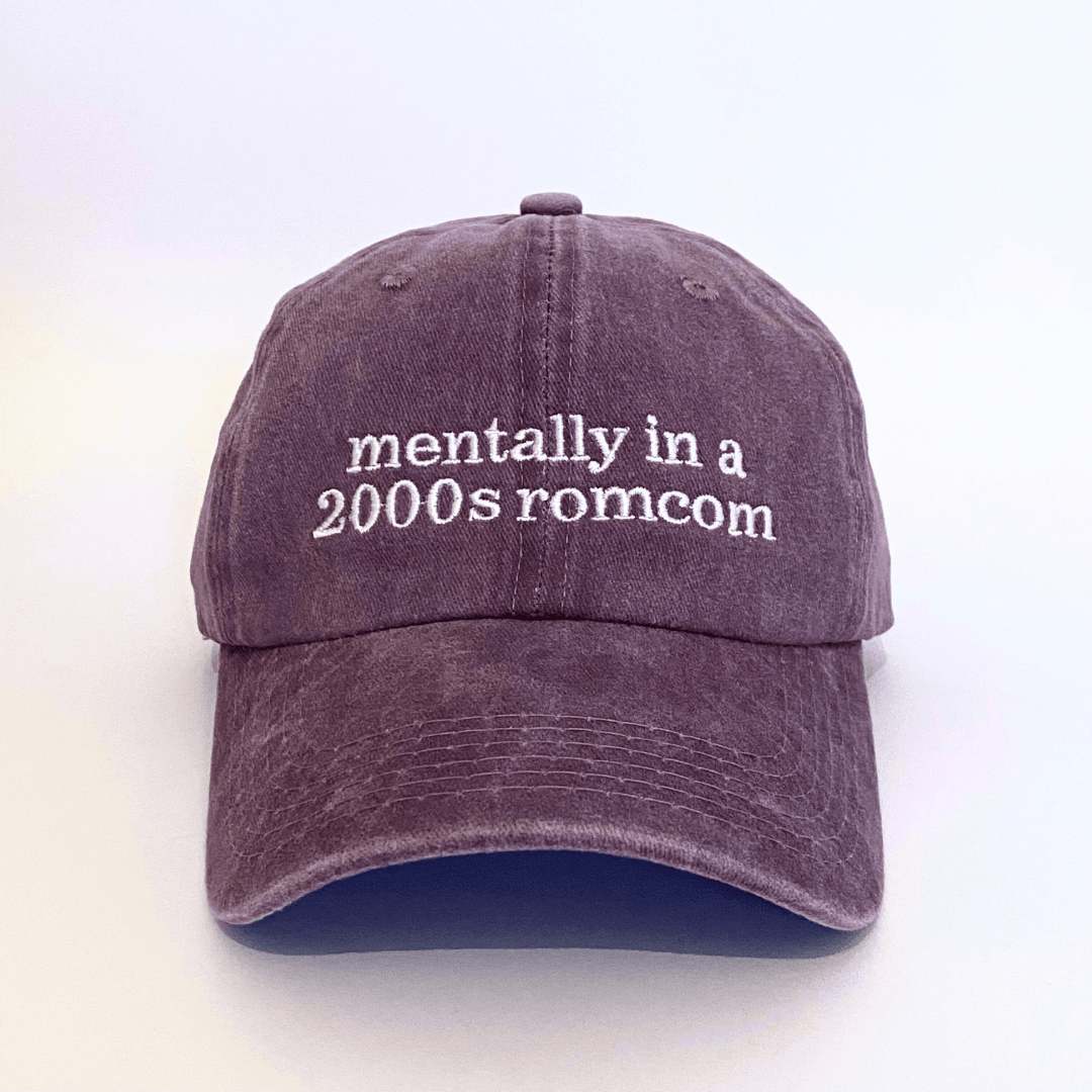 mentally in a 2000s romcom şapka - mor