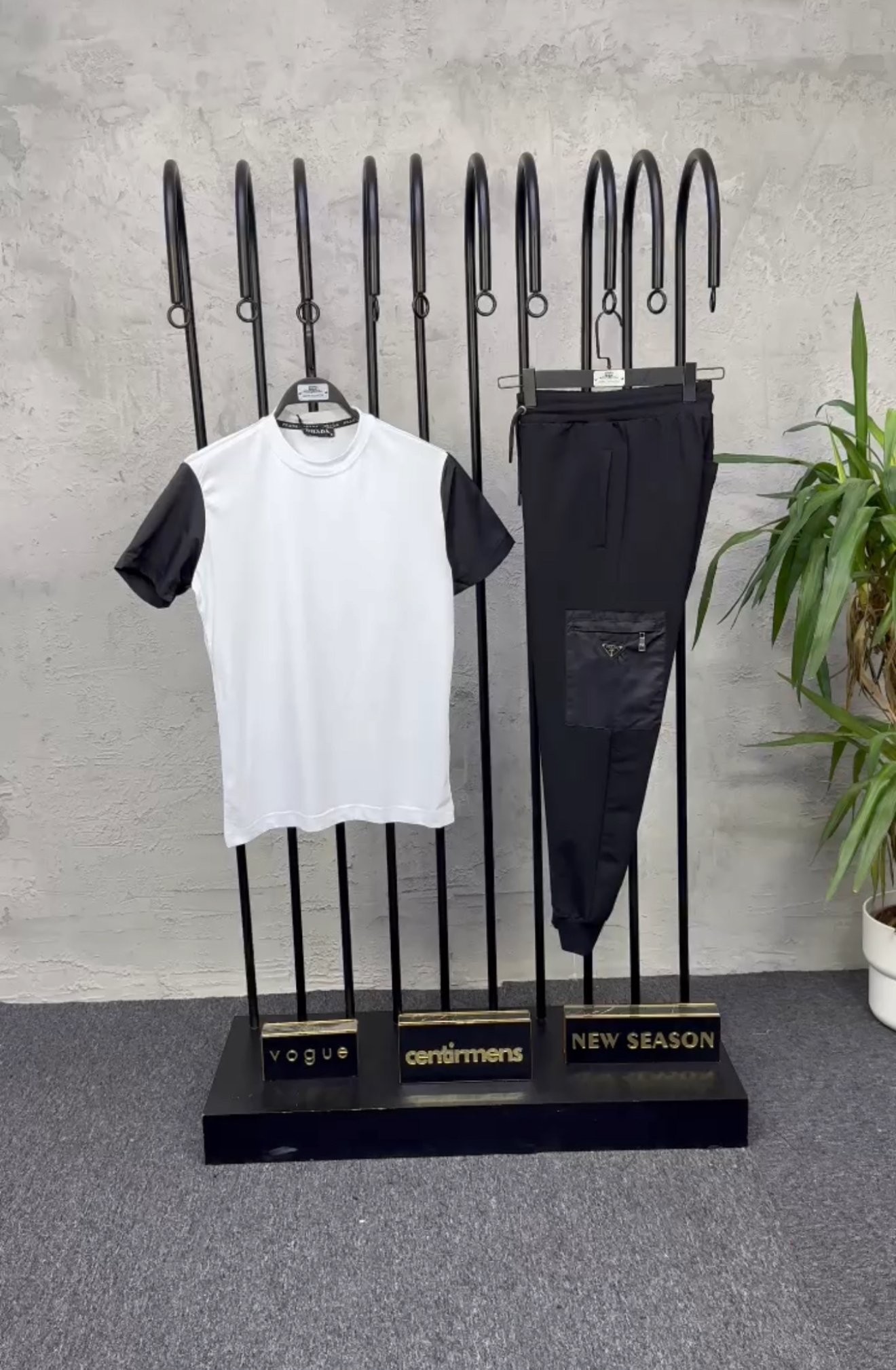 Prada Contrast Edge Set