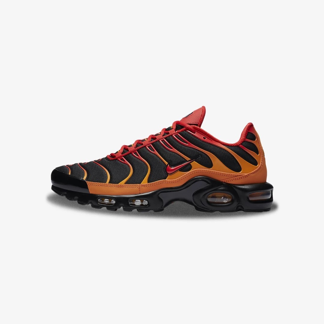 Nike Air Max Plus "TN" Triple Black - Magma