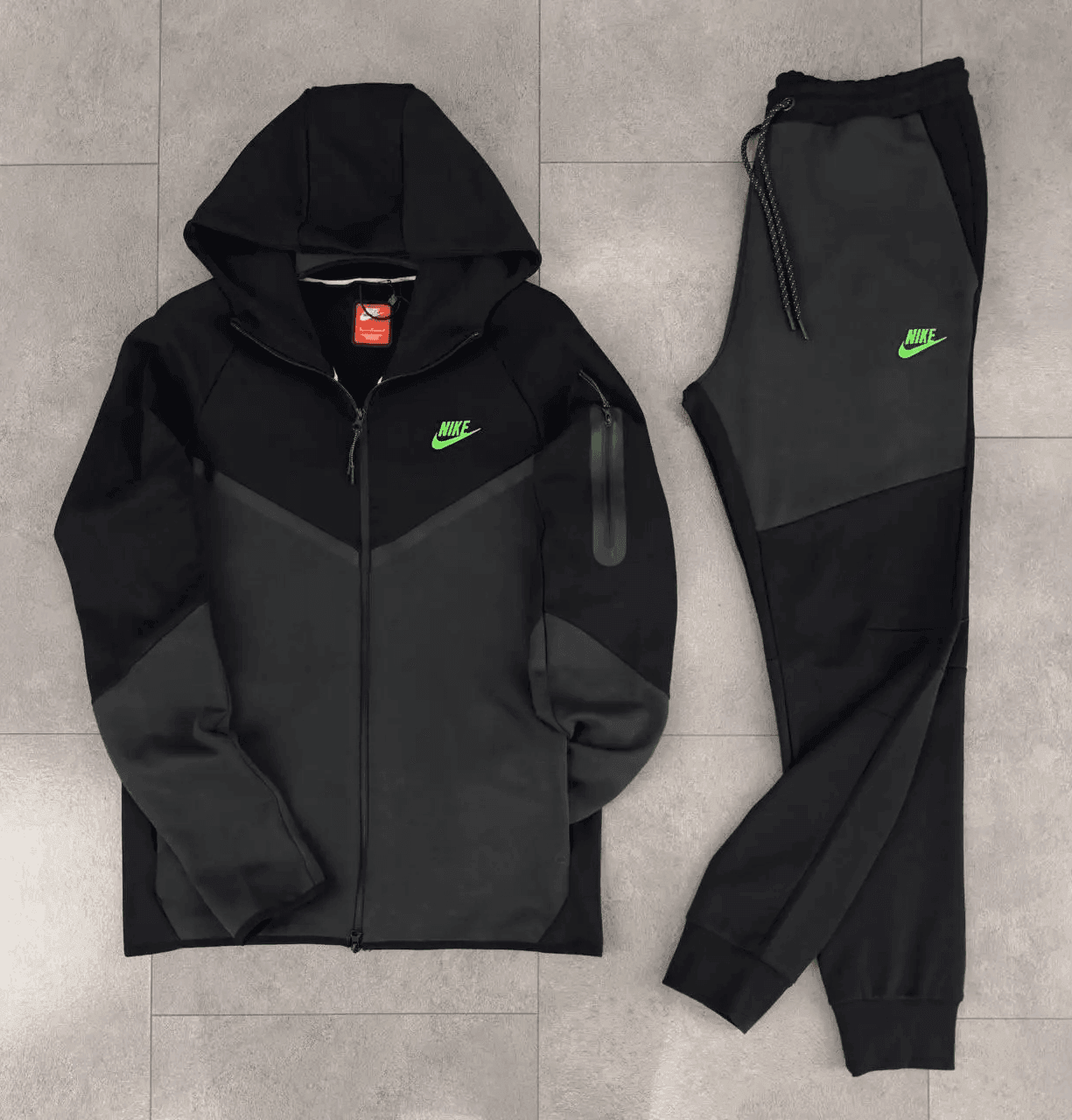 Tech Fleece SS'25 Windrunner Tracksuit - Neon