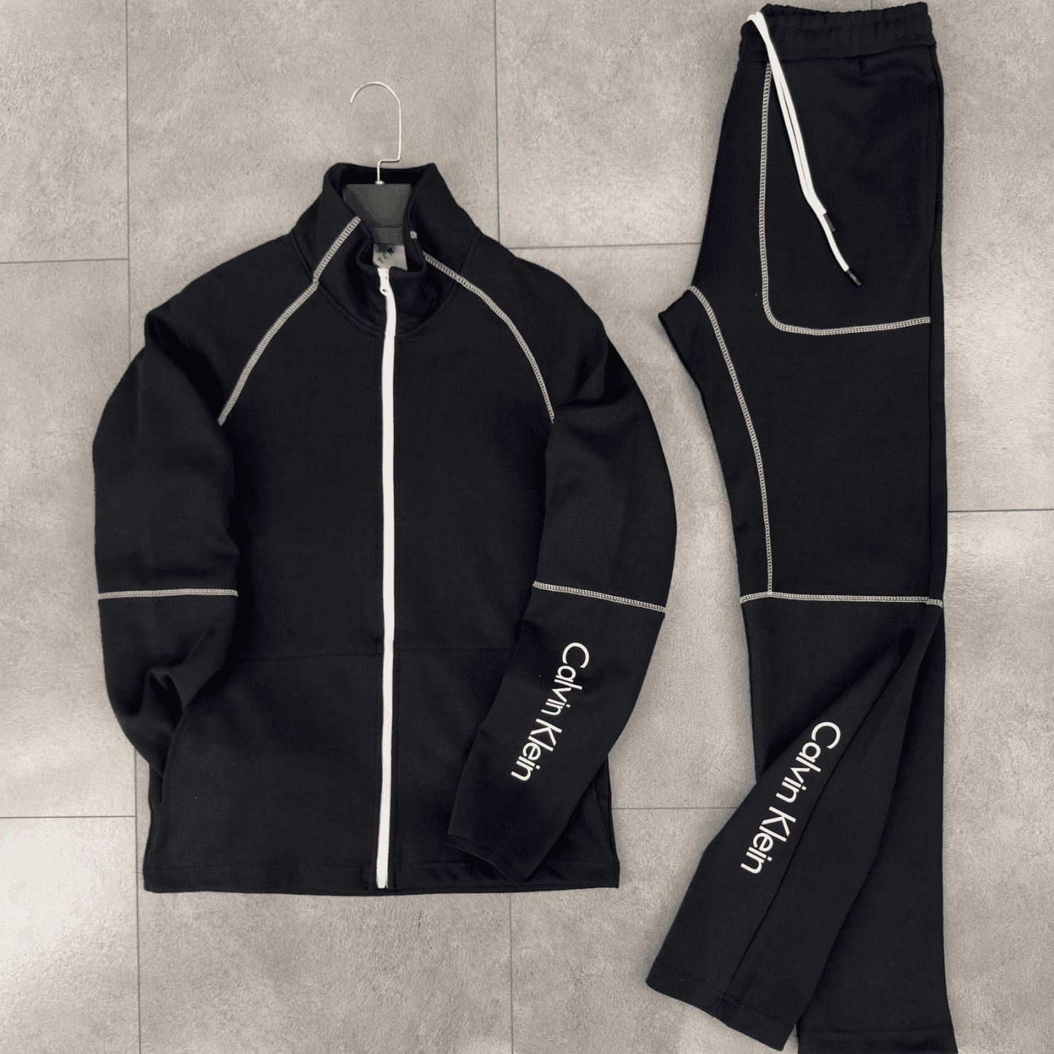 Carioca Tracksuit - Black