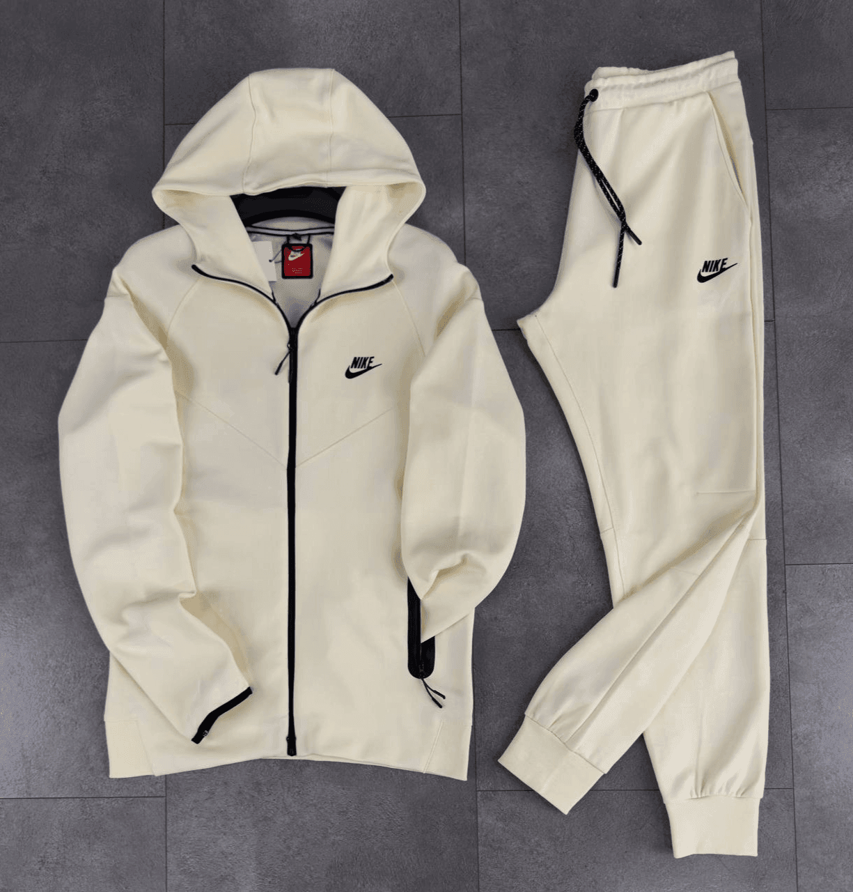 Tech Fleece SS'24 Tracksuit - Beige