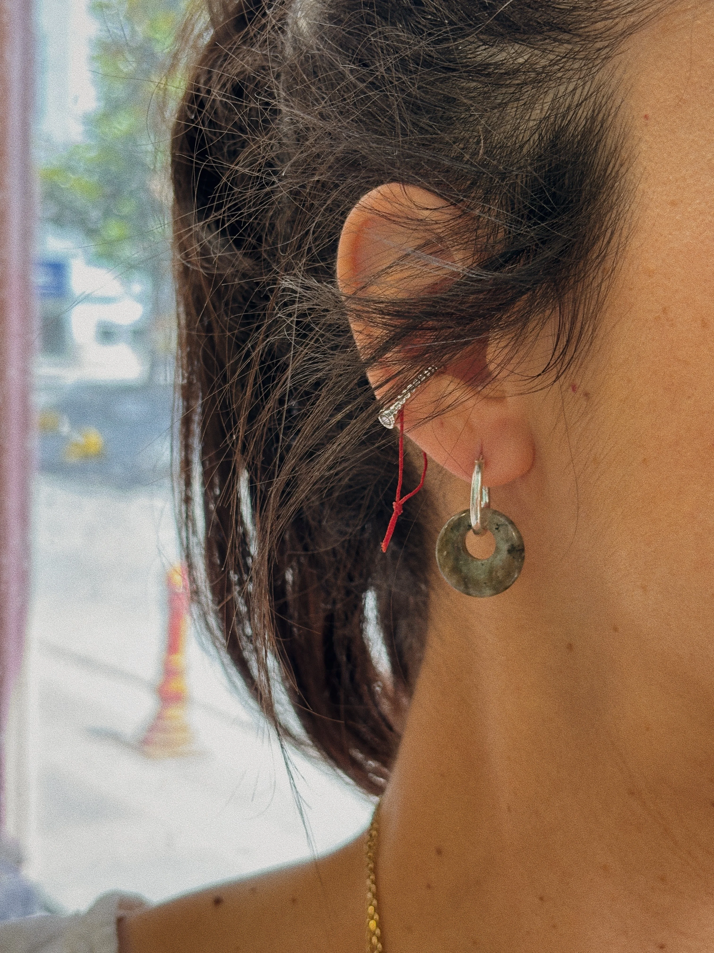 Labradorit Doğal Taş Minimal Halka Küpe | 925 Ayar Gümüş