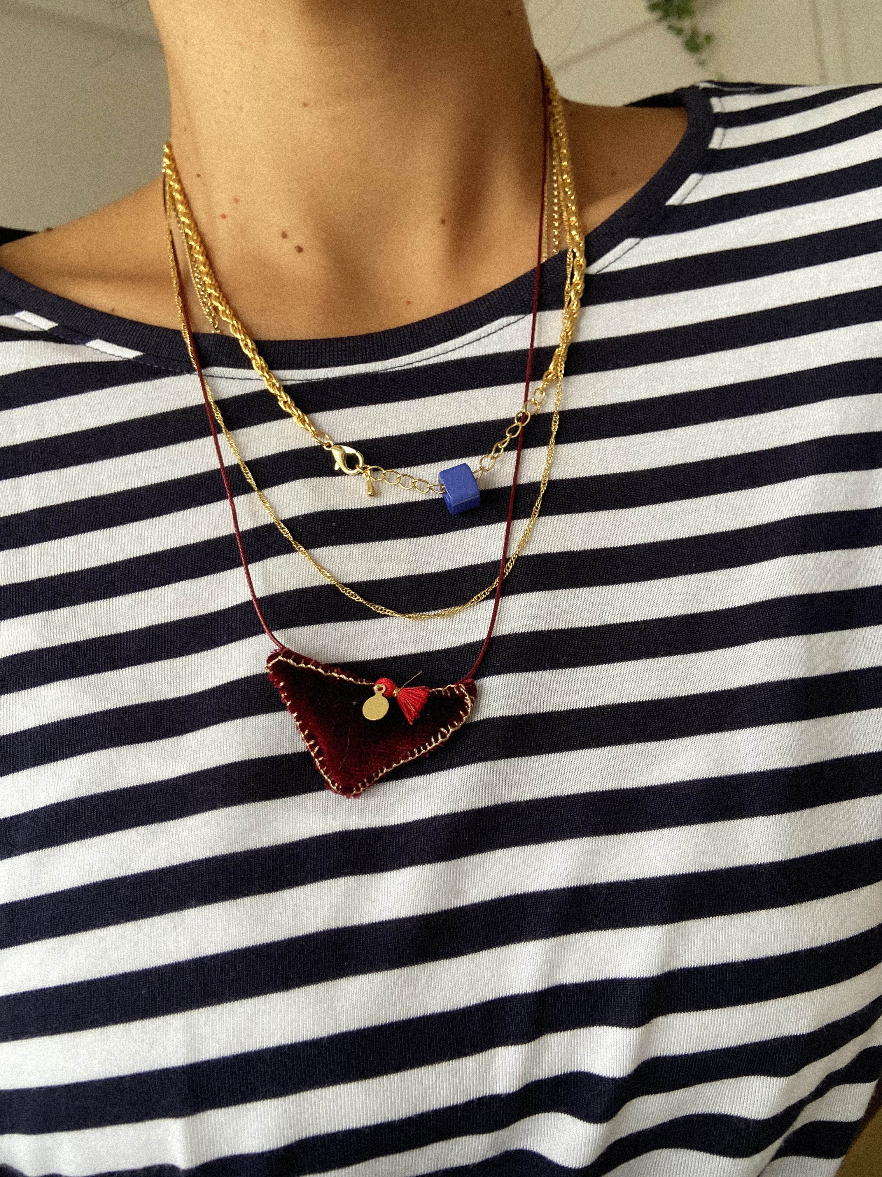 Kadife Amulet Kolye