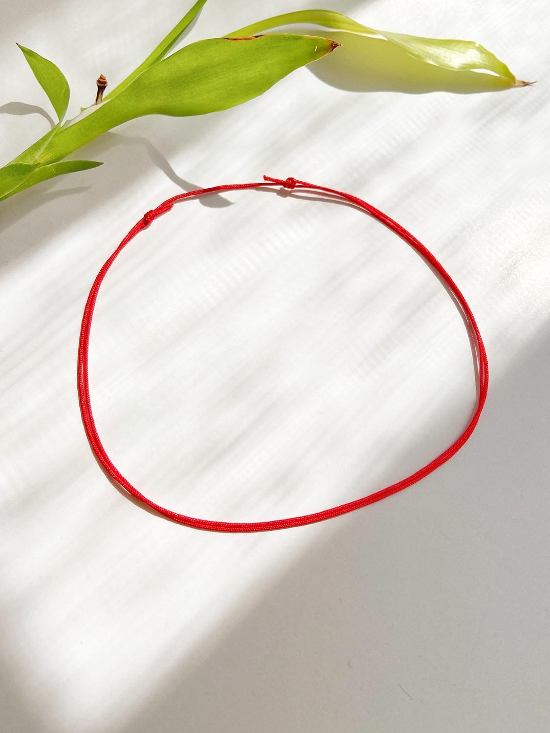Kırmızı İp Choker Kolye
