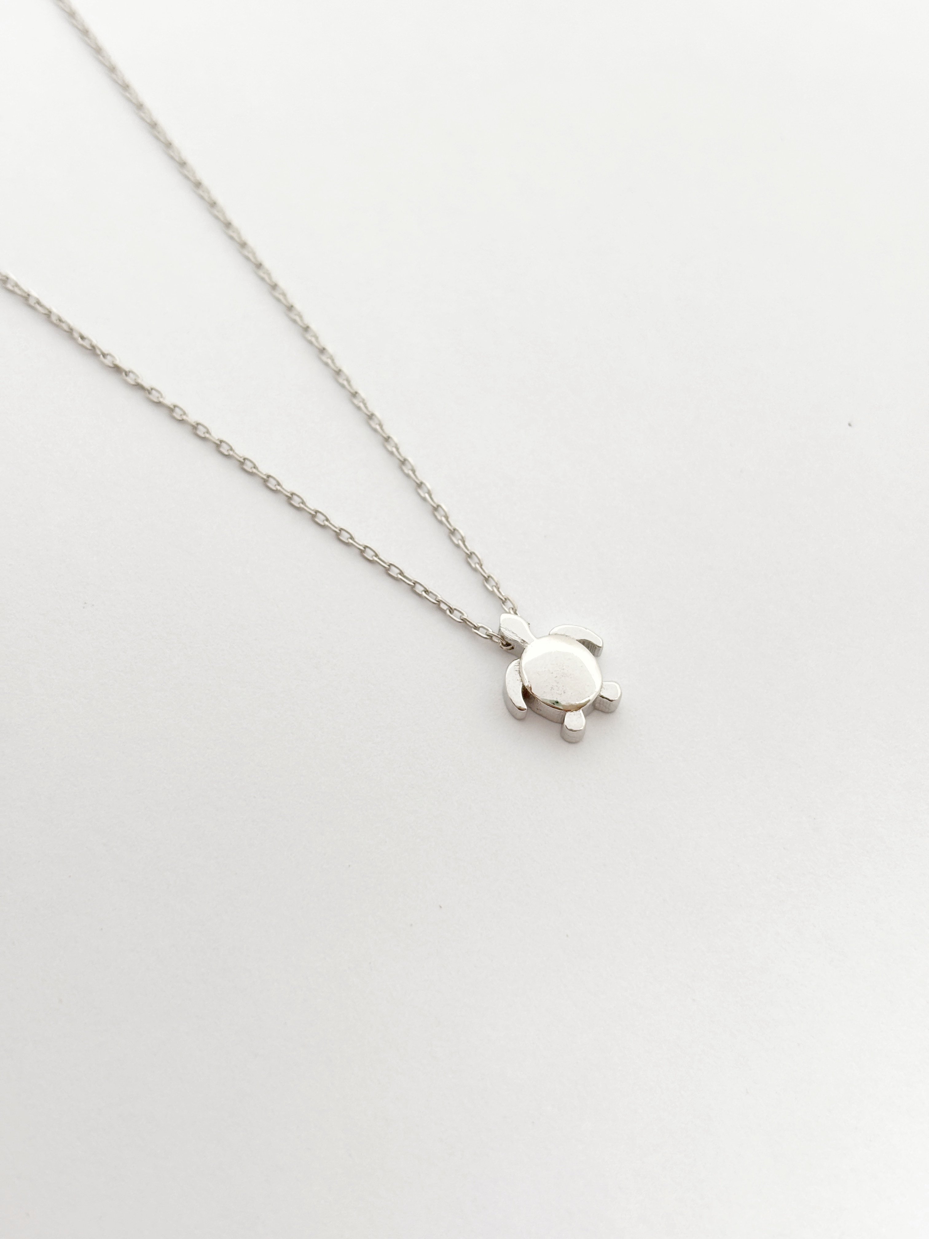 Kaplumbağa Minimal Kolye | 925 Ayar Gümüş