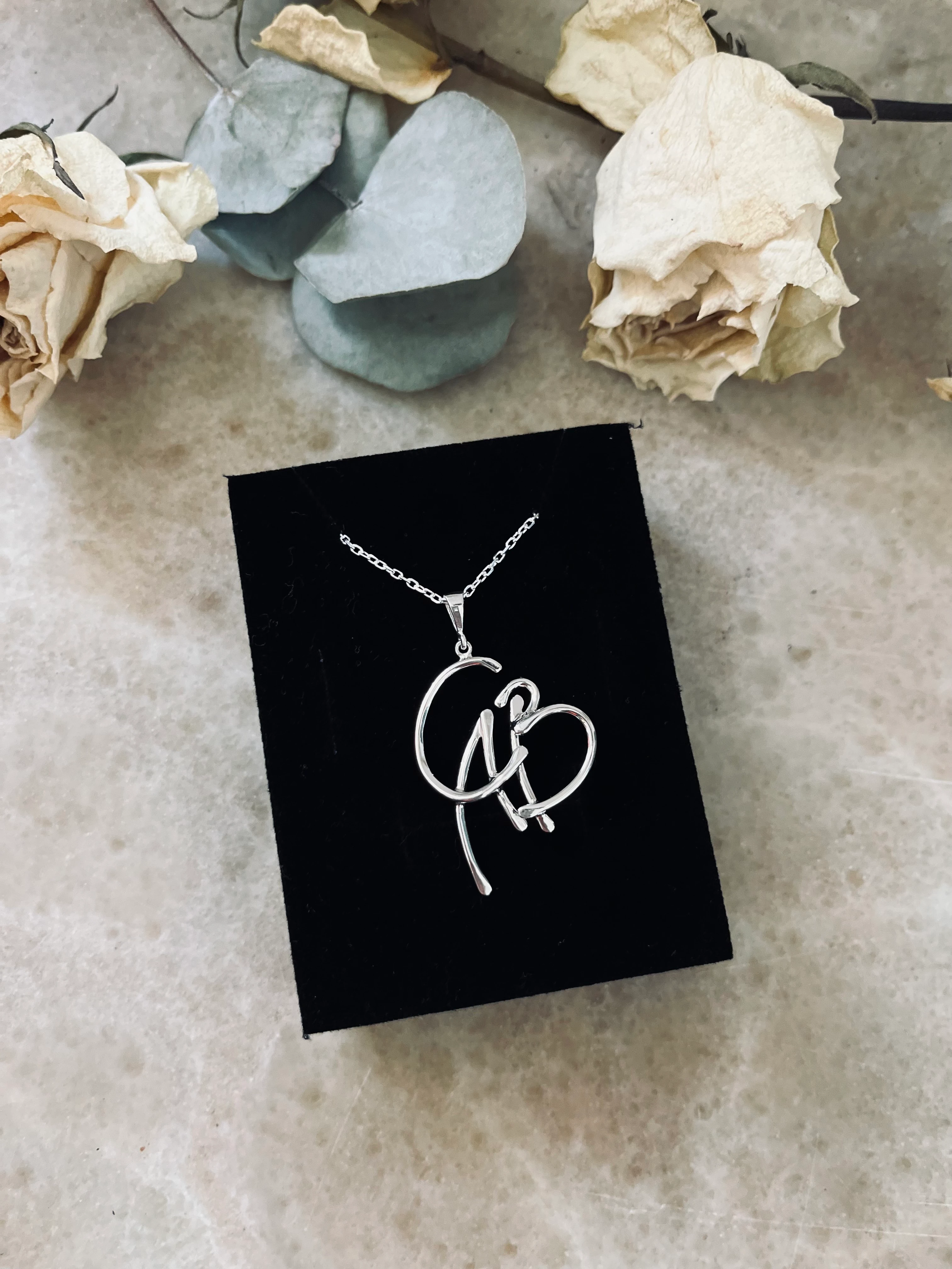 Üçlü Harf Kolye - CAB