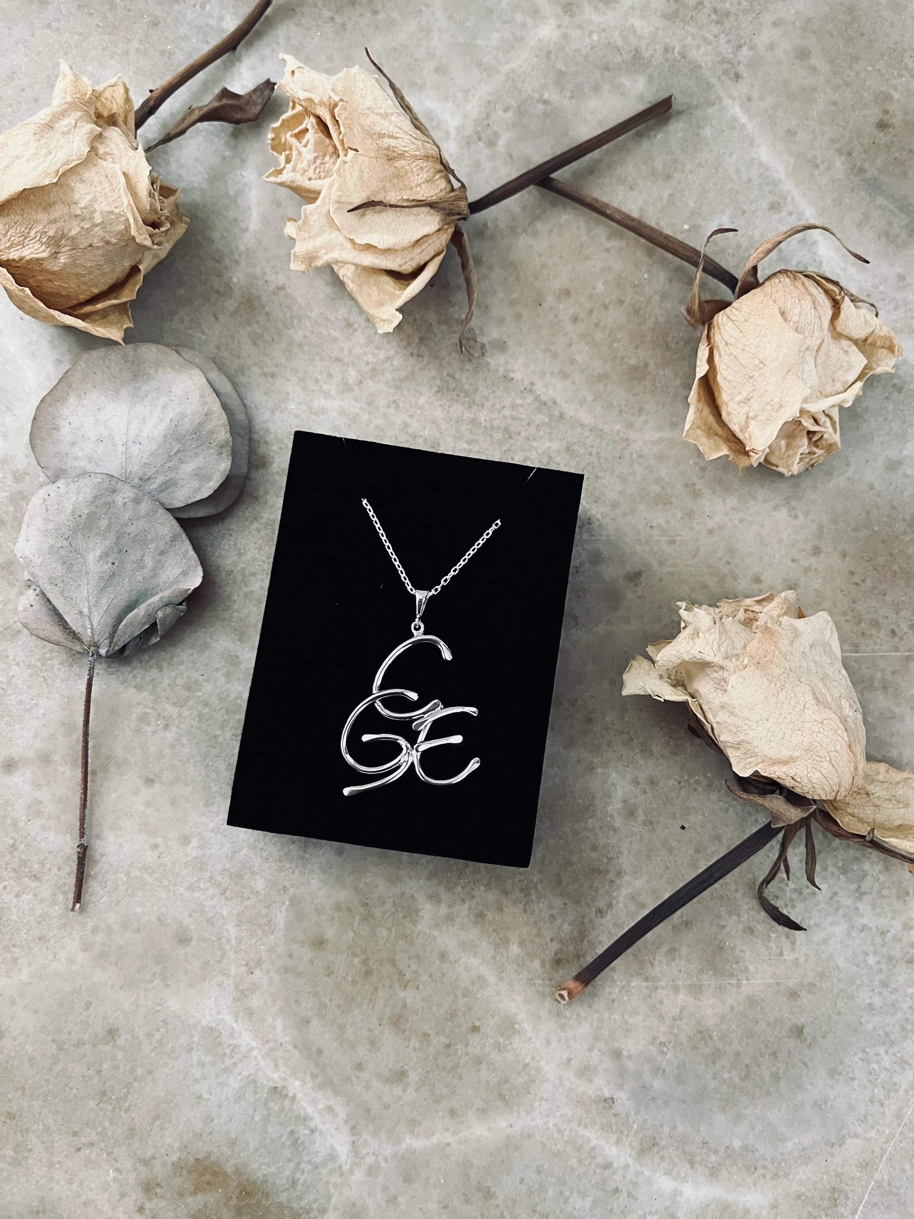 Üçlü Harf Kolye - CGE