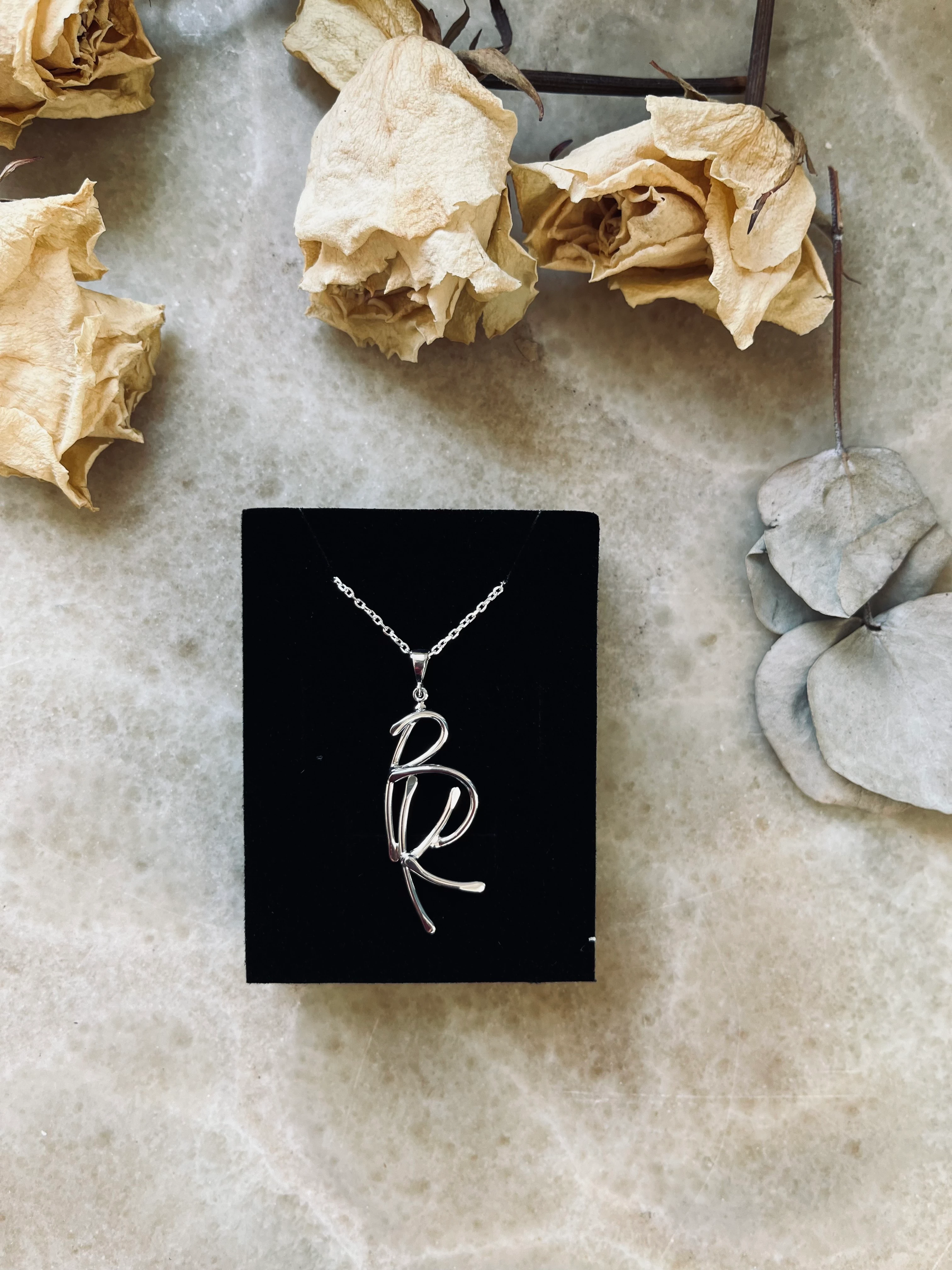 İkili Harf Kolye - BK