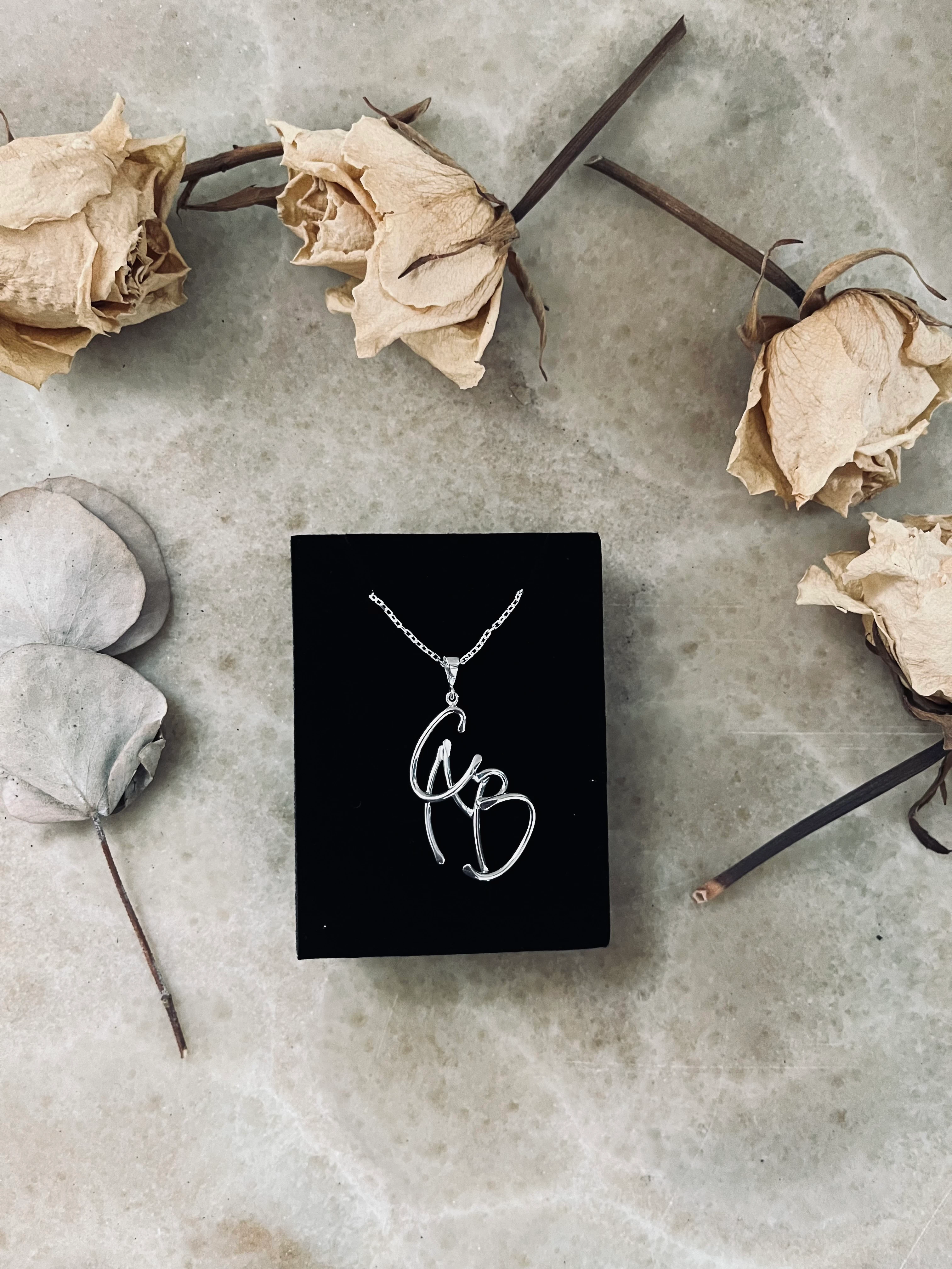 Üçlü Harf Kolye - CAB