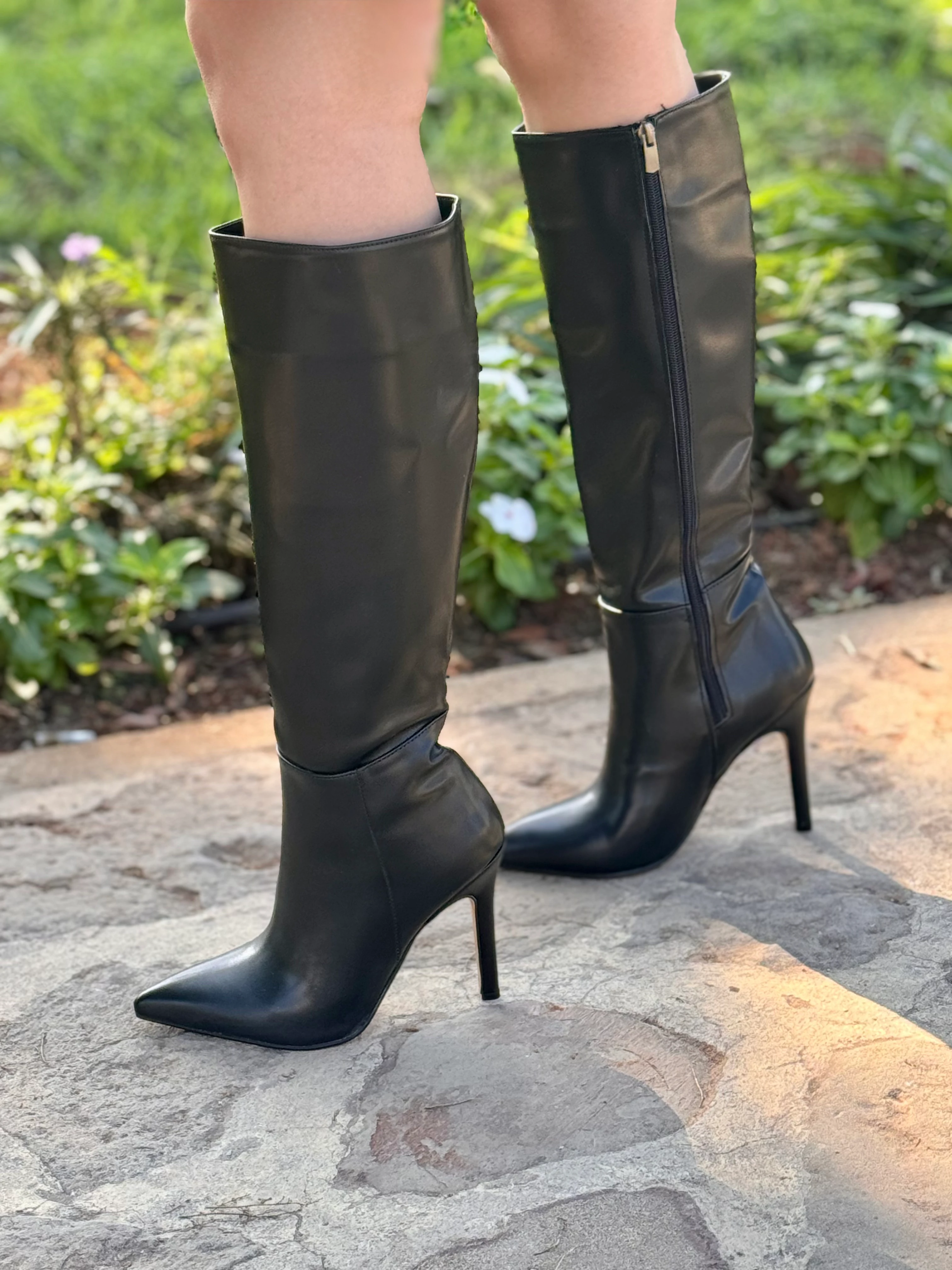 Noir İnce Yüksek Topuklu Sivri Burun Çizme