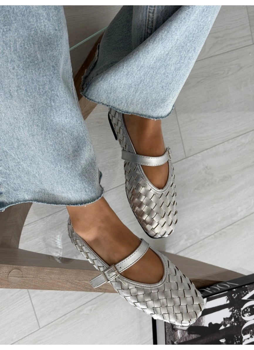 Brian Örgü Detaylı Tokalı Babet - Silver