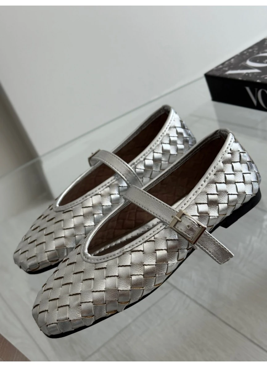 Brian Örgü Detaylı Tokalı Babet