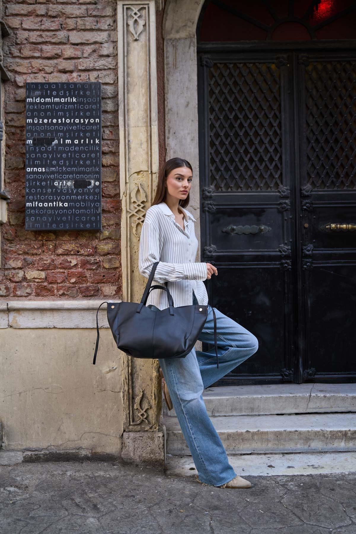 Clay Cüzdan Aksesuarlı Ayarlanabilir Tote Çanta - Siyah