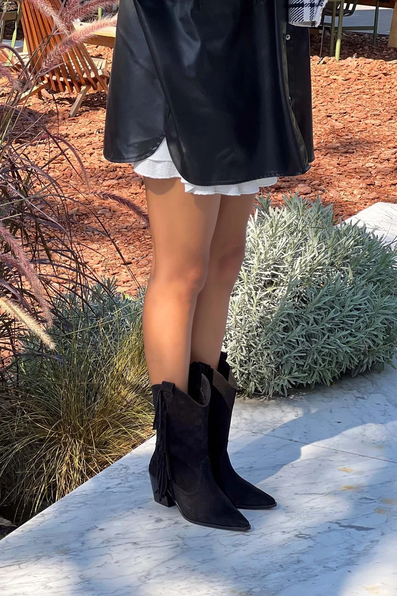 West Gerçek Deri Püsküllü Çizme