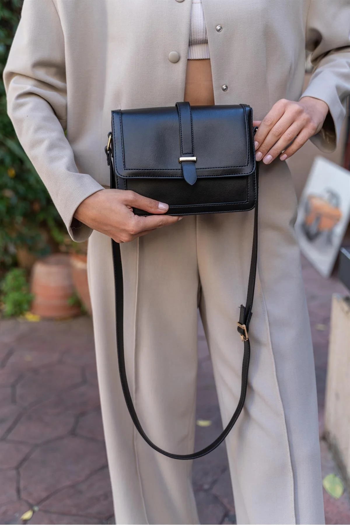 Ferry Tokalı Omuz Askılı Çanta