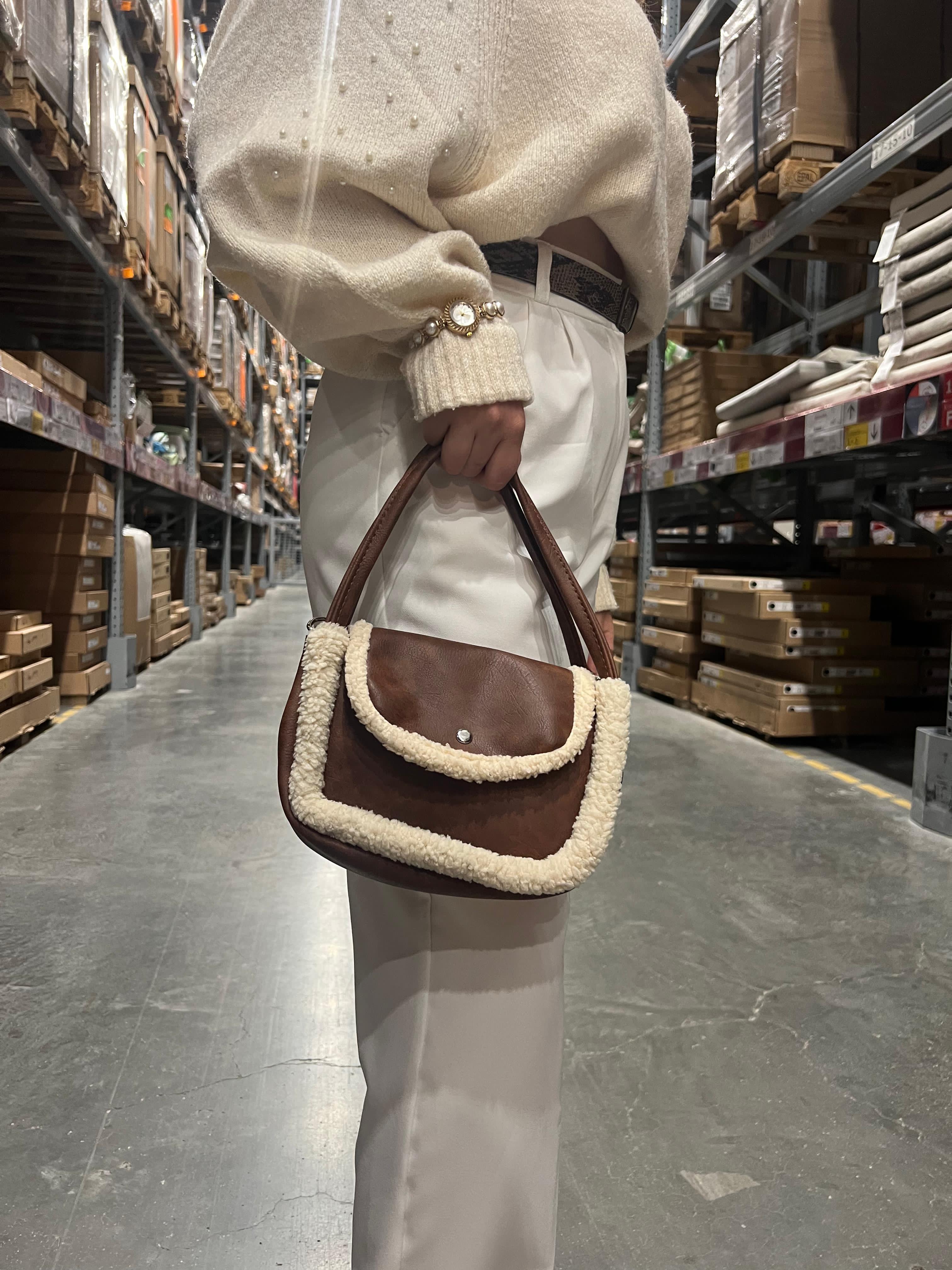 Lindy Kürklü El ve Çapraz Çanta - Kahverengi