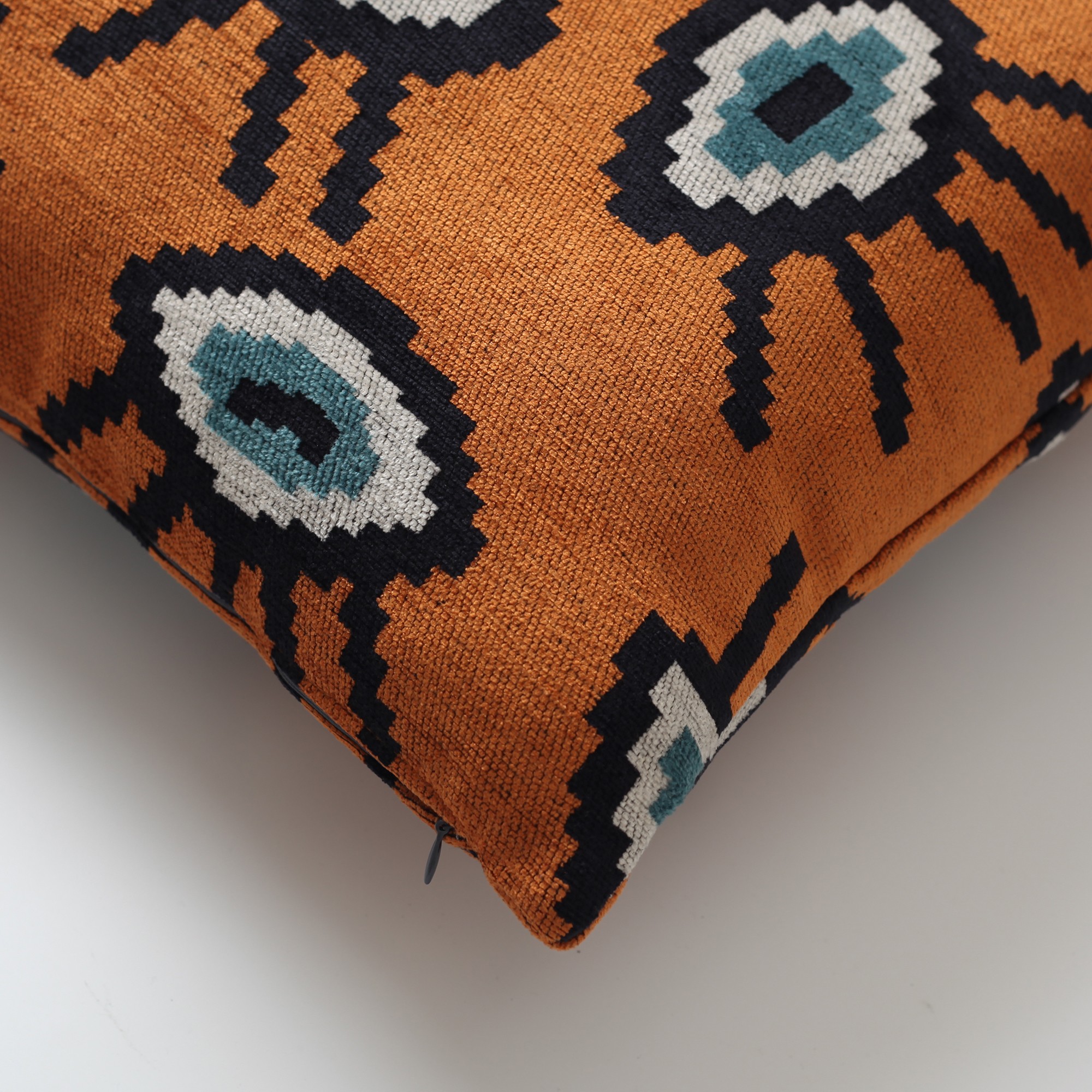 " Yonobi " - Eye Patterned Throw Pillow 18x18 Inch - Orange (Cover Only)