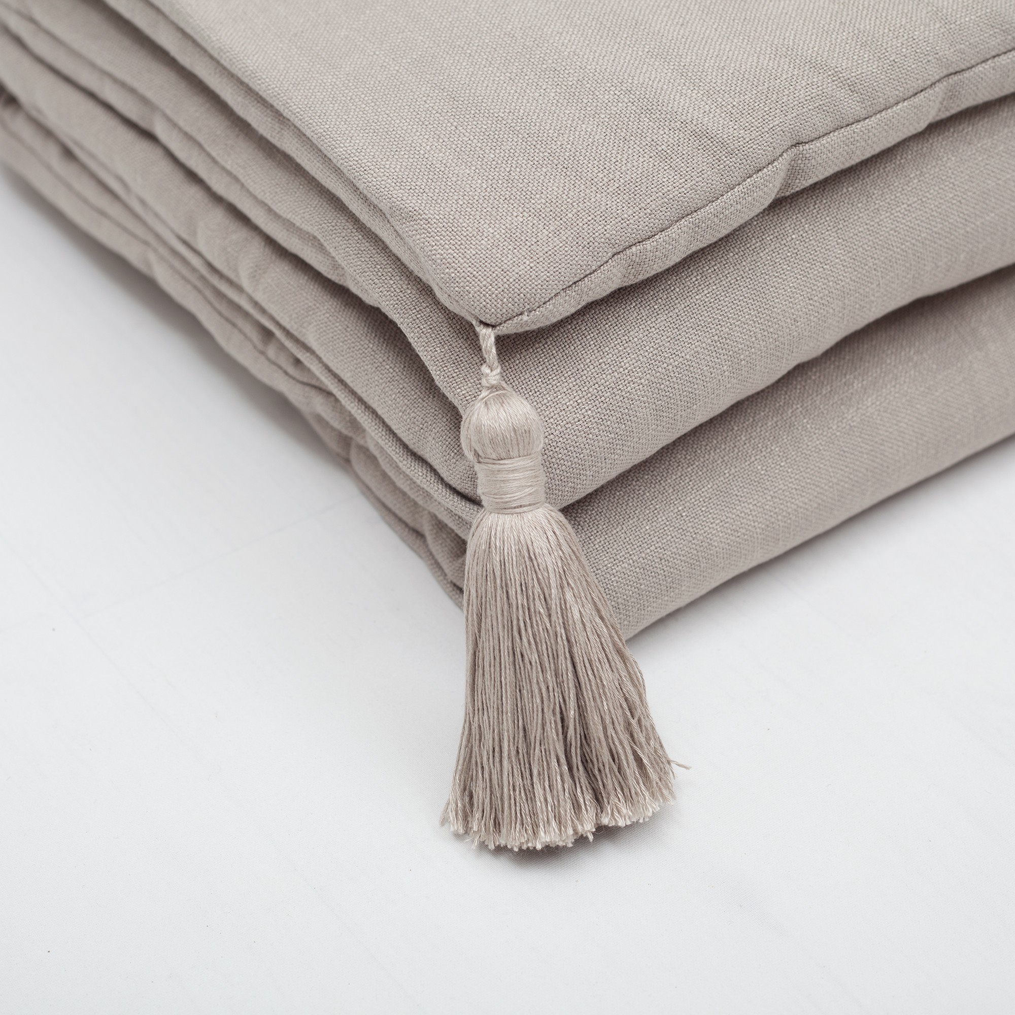 "Loom" - Linen Tasseled Bed Runner + 2 Pillow Set - Linen (Cover Only)