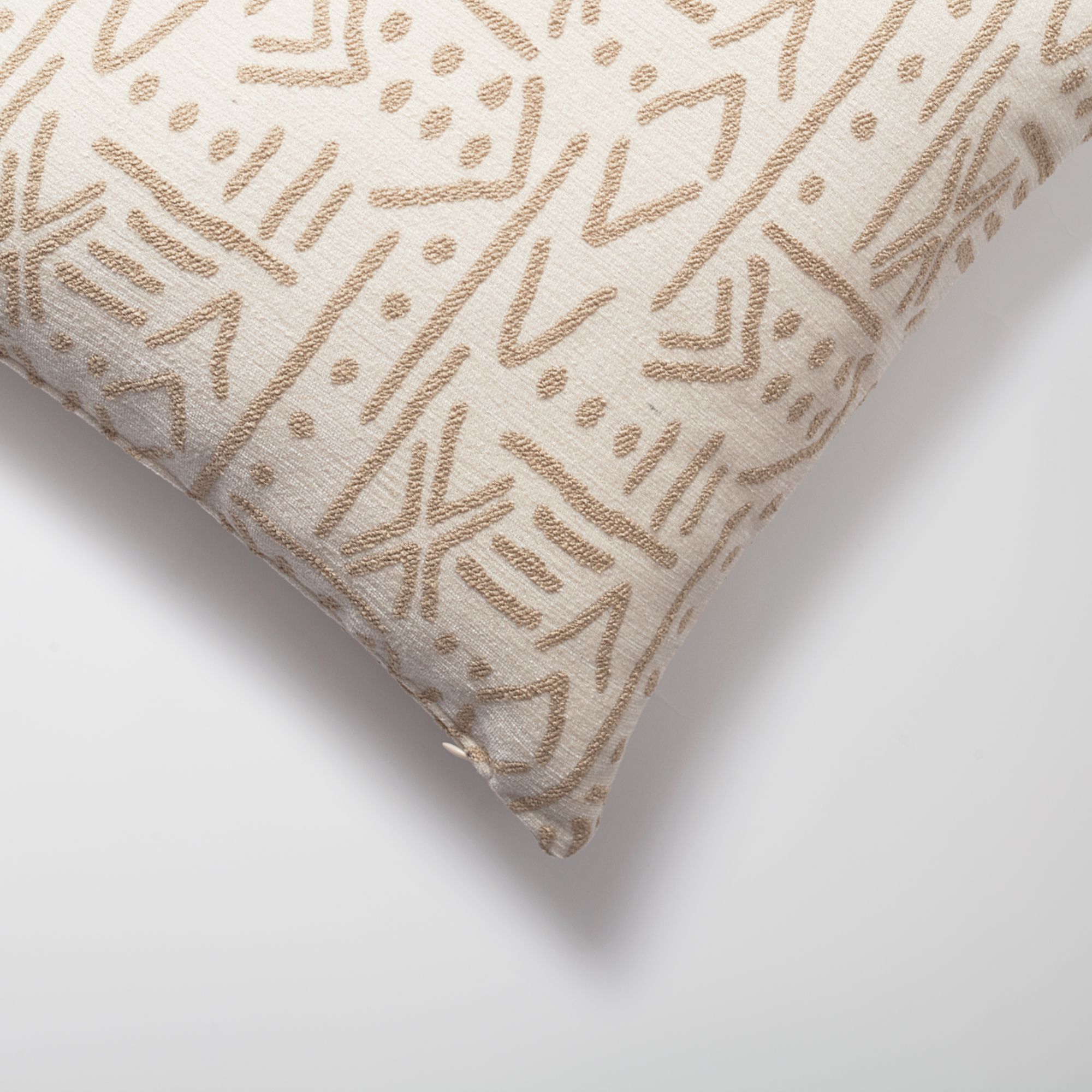 "Icon" - African Patterned 18x18 Inch Linen Pillow - Cream (Cover Only)