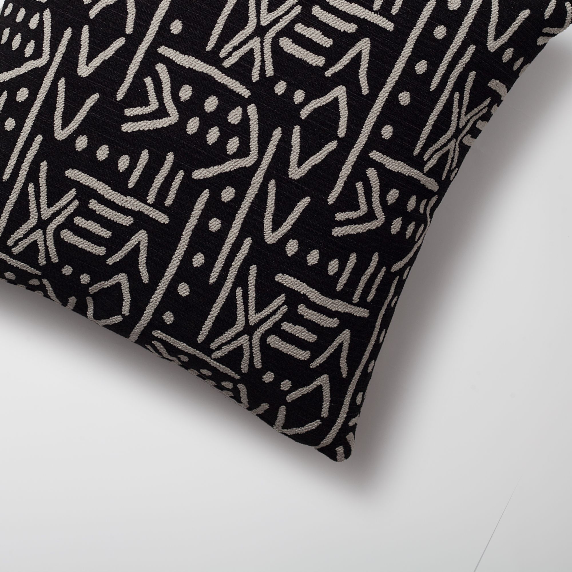 "Icon" - African Patterned 18x18 Inch Linen Pillow - Black (Cover Only)