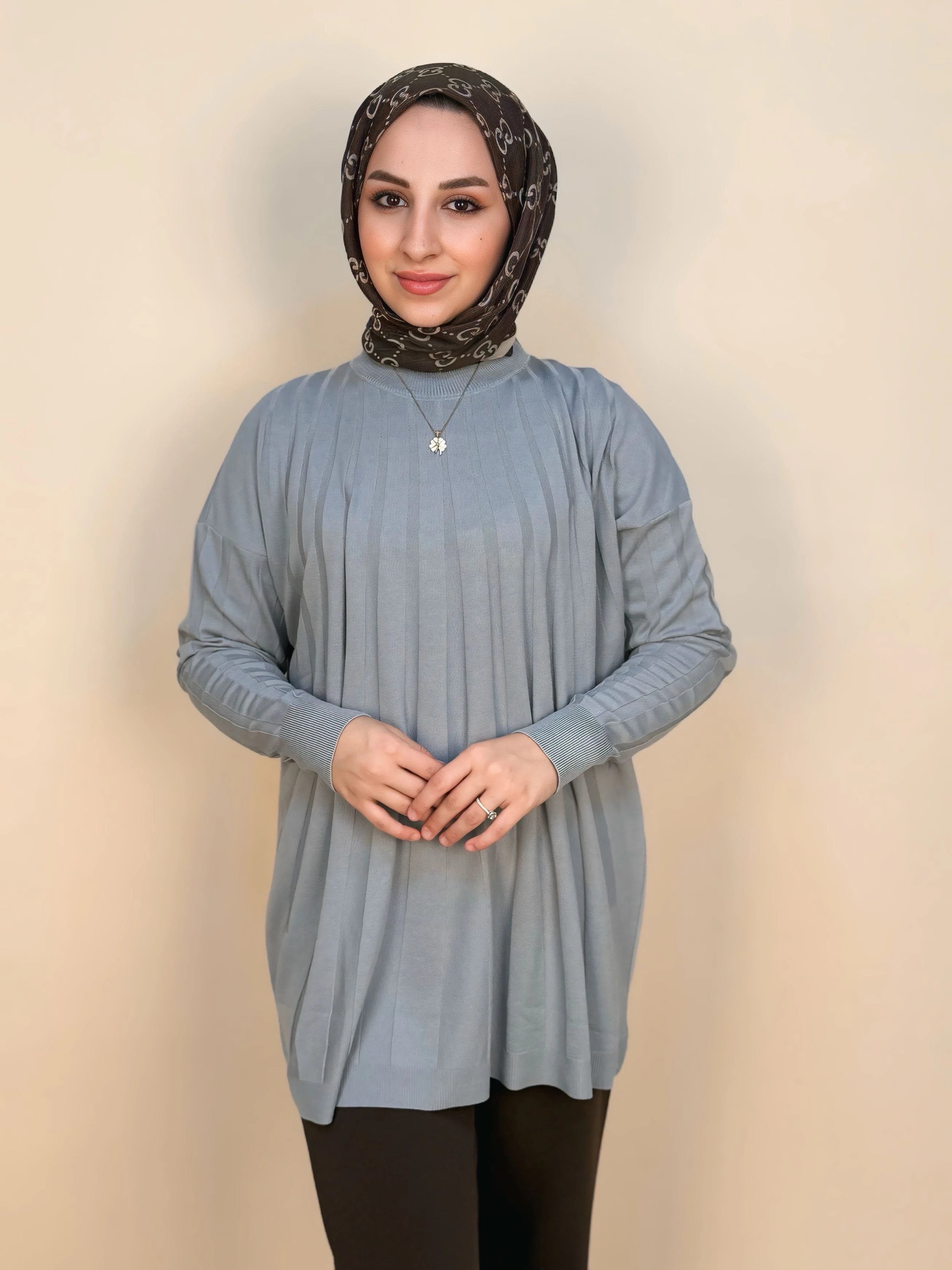 Plise Detaylı Relax Fit Tesettür Tunik - gri