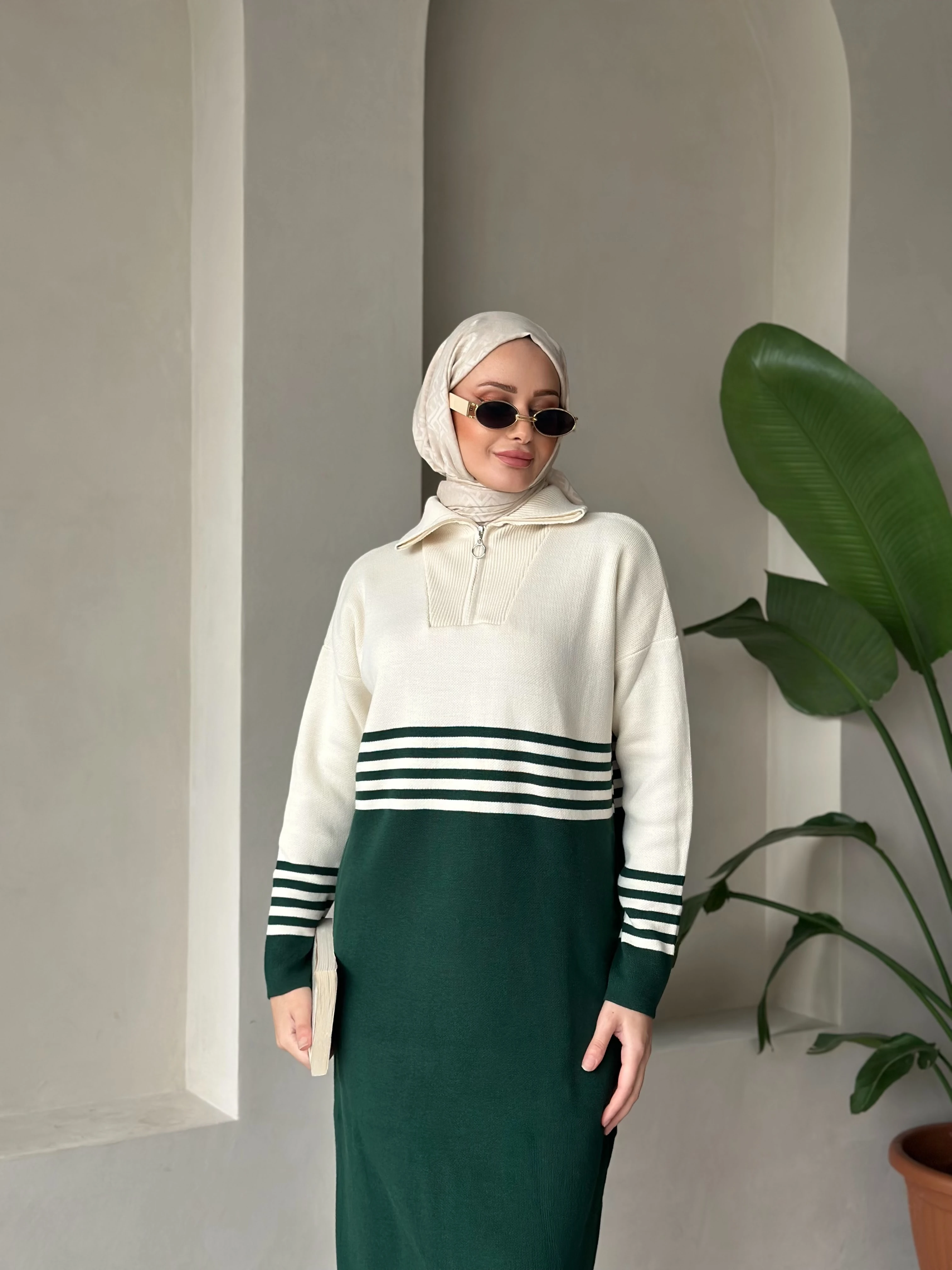 Çizgi Detaylı Fermuarlı Triko ElbiseÇizgi Detaylı Fermuarlı Triko Elbise - yeşil