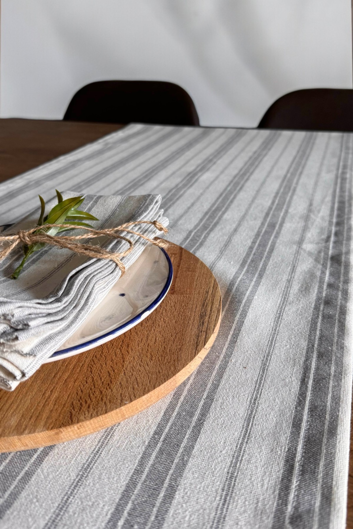 Gri Çizgili Bej Ham Keten Pamuk Dekoratif Runner Masa Örtüsü 130x45cm