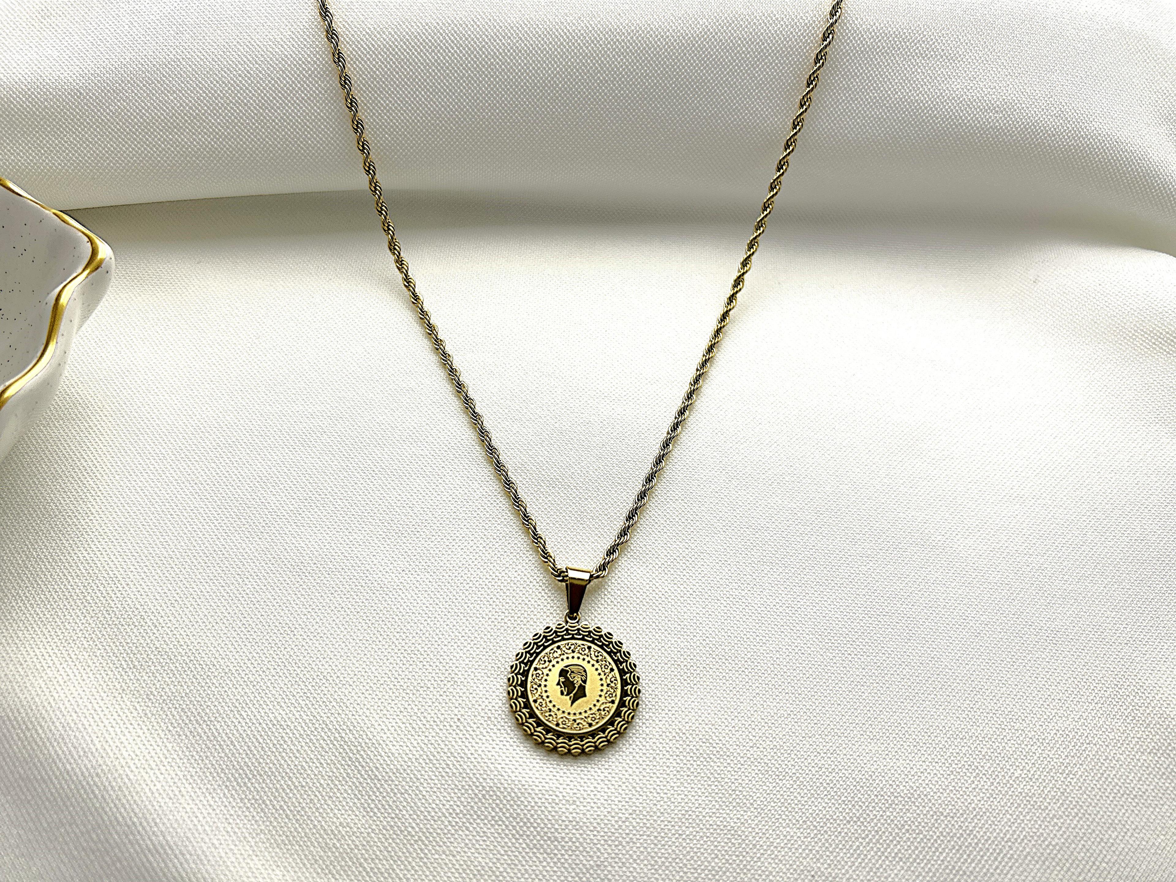 ATA Cumhuriyet Kolye Gold Design