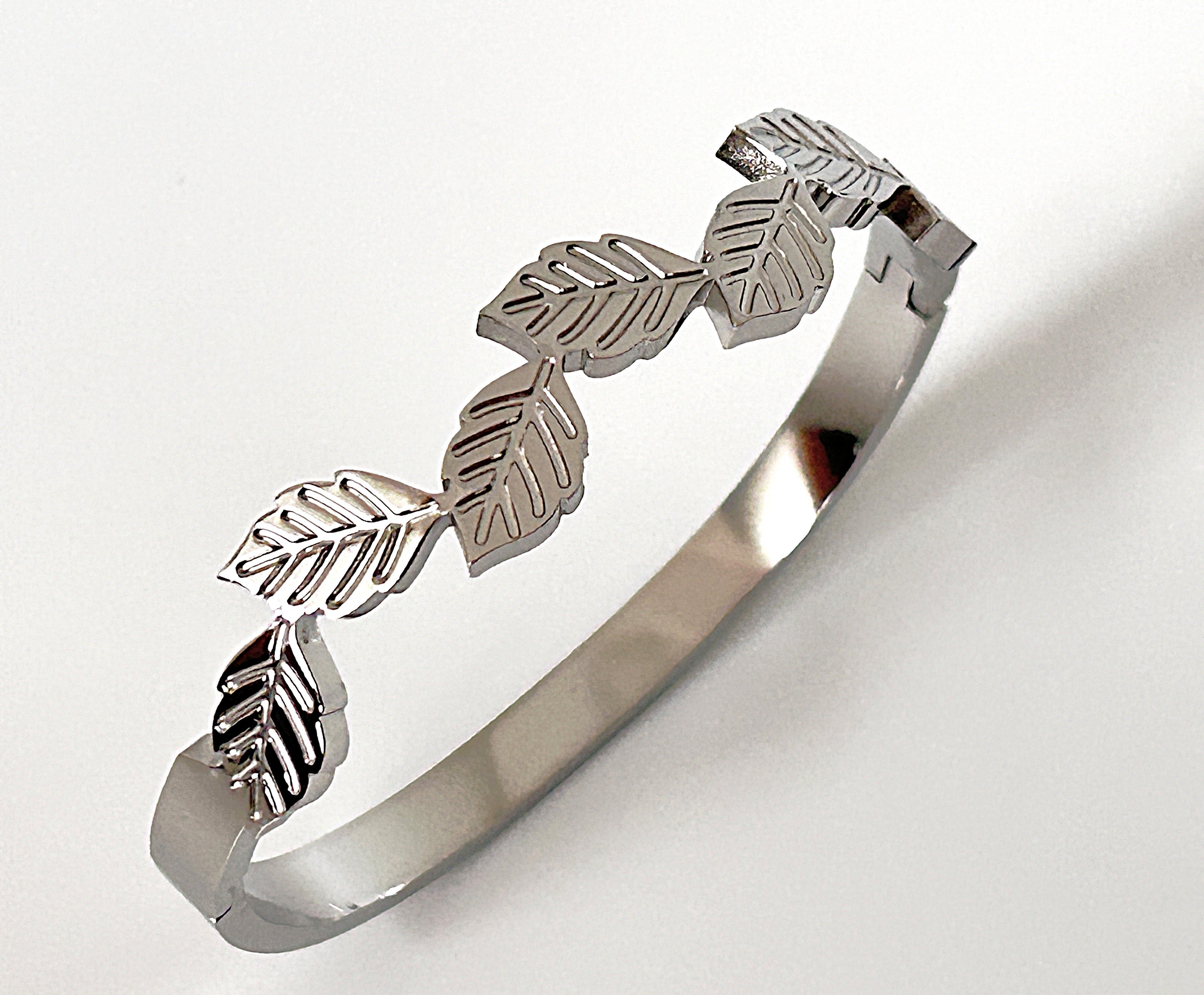 ATA Yedi Yaprak Çelik Bileklik Silver Design