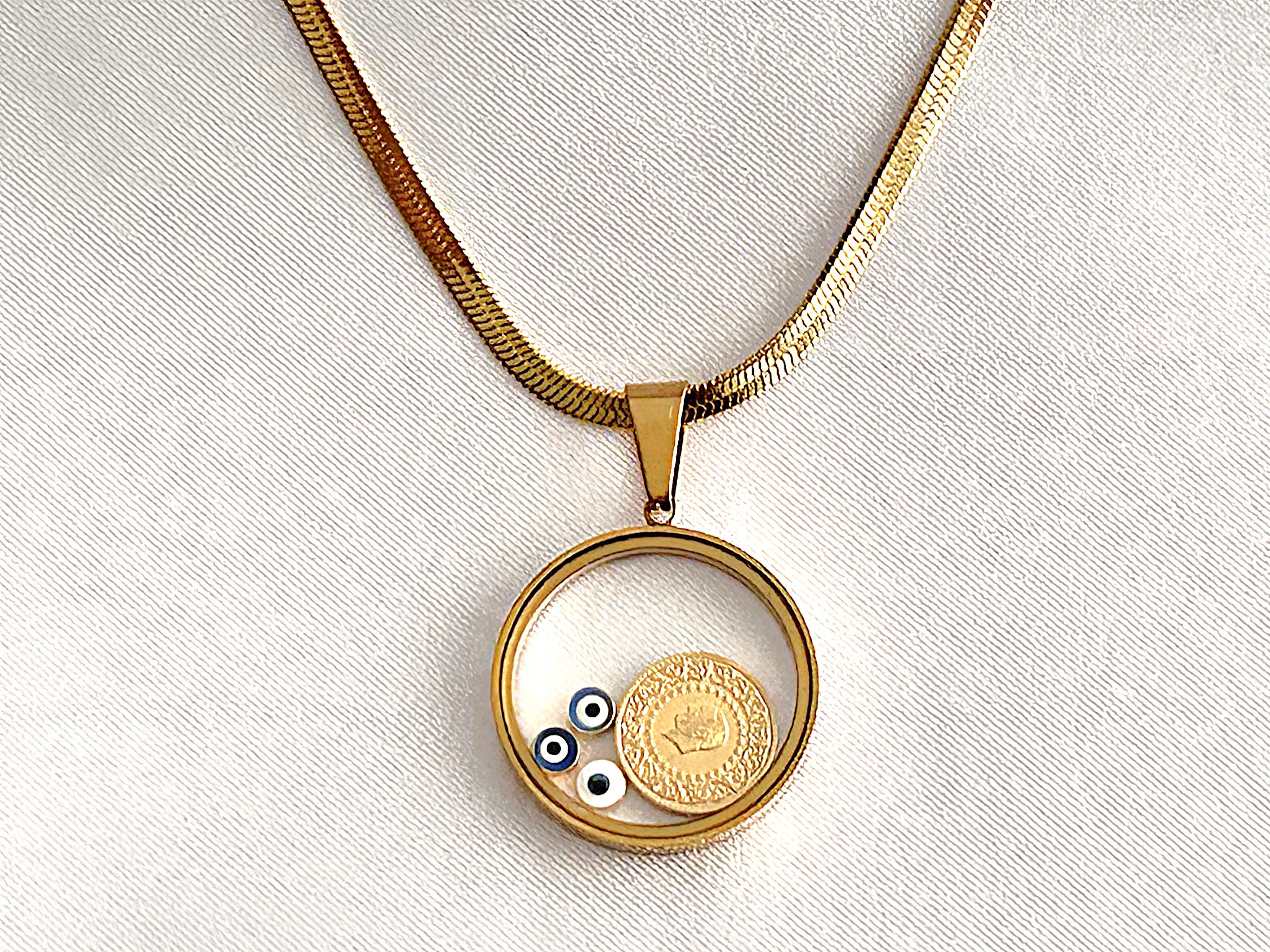 ATA Çeyrekli Faunus Çelik Kolye Gold Design