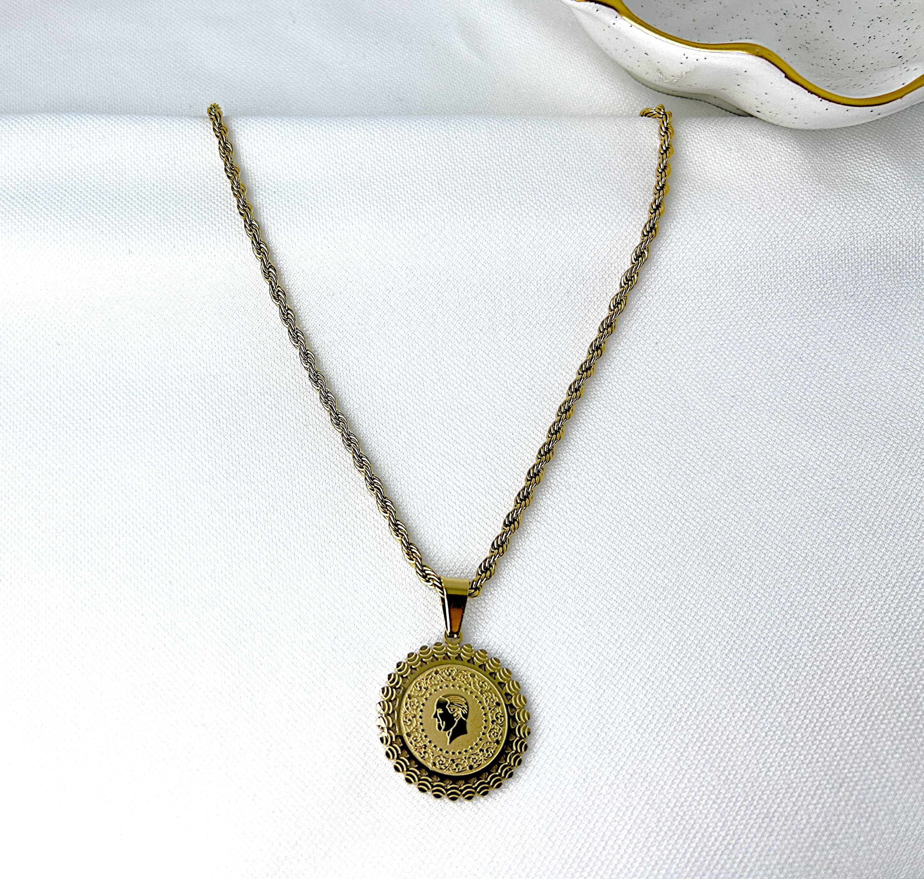 ATA Cumhuriyet Kolye Gold Design