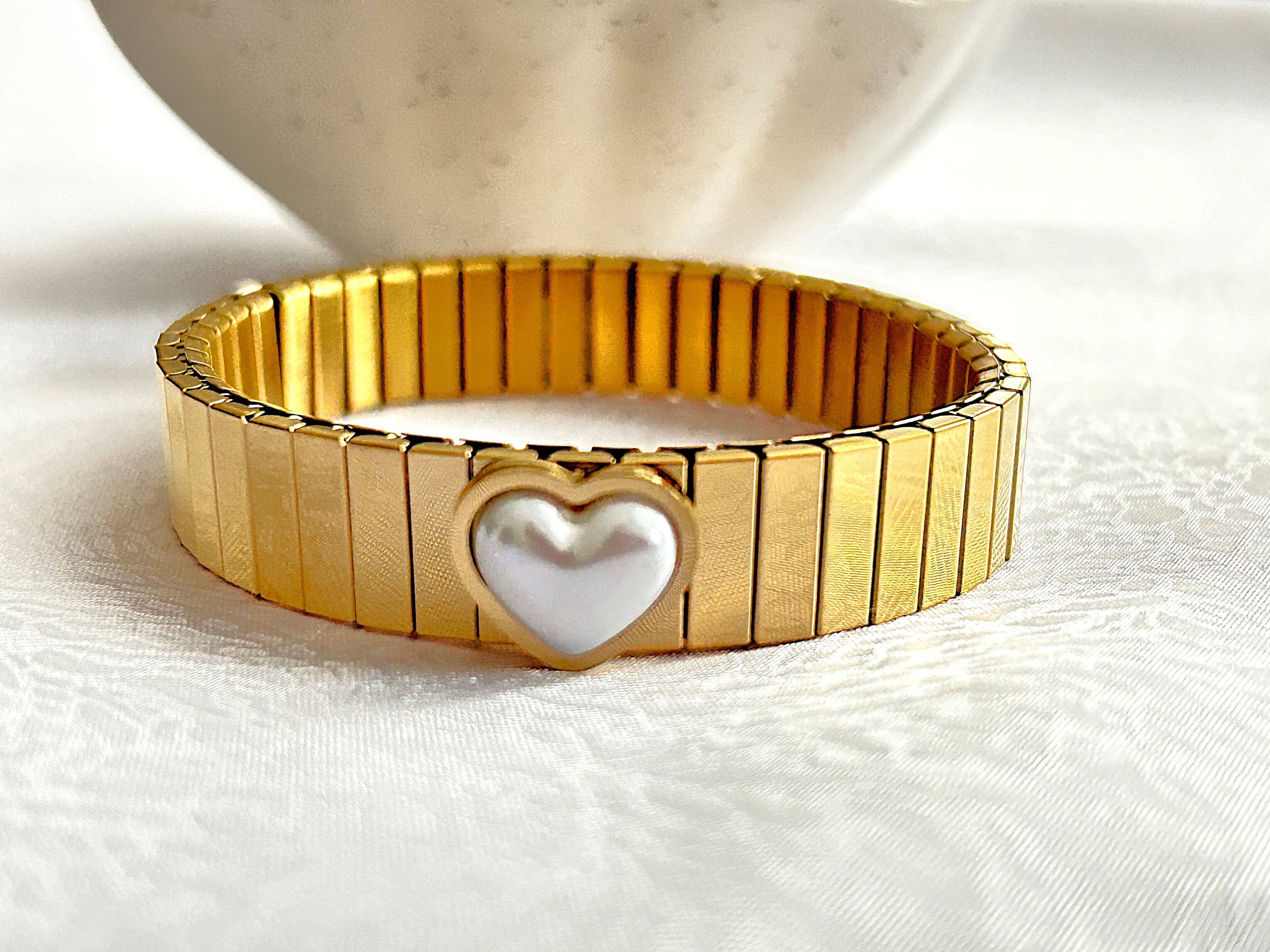 ATA İtalyan Style Kalpli İnci Kelepçe Bileklik Gold Design