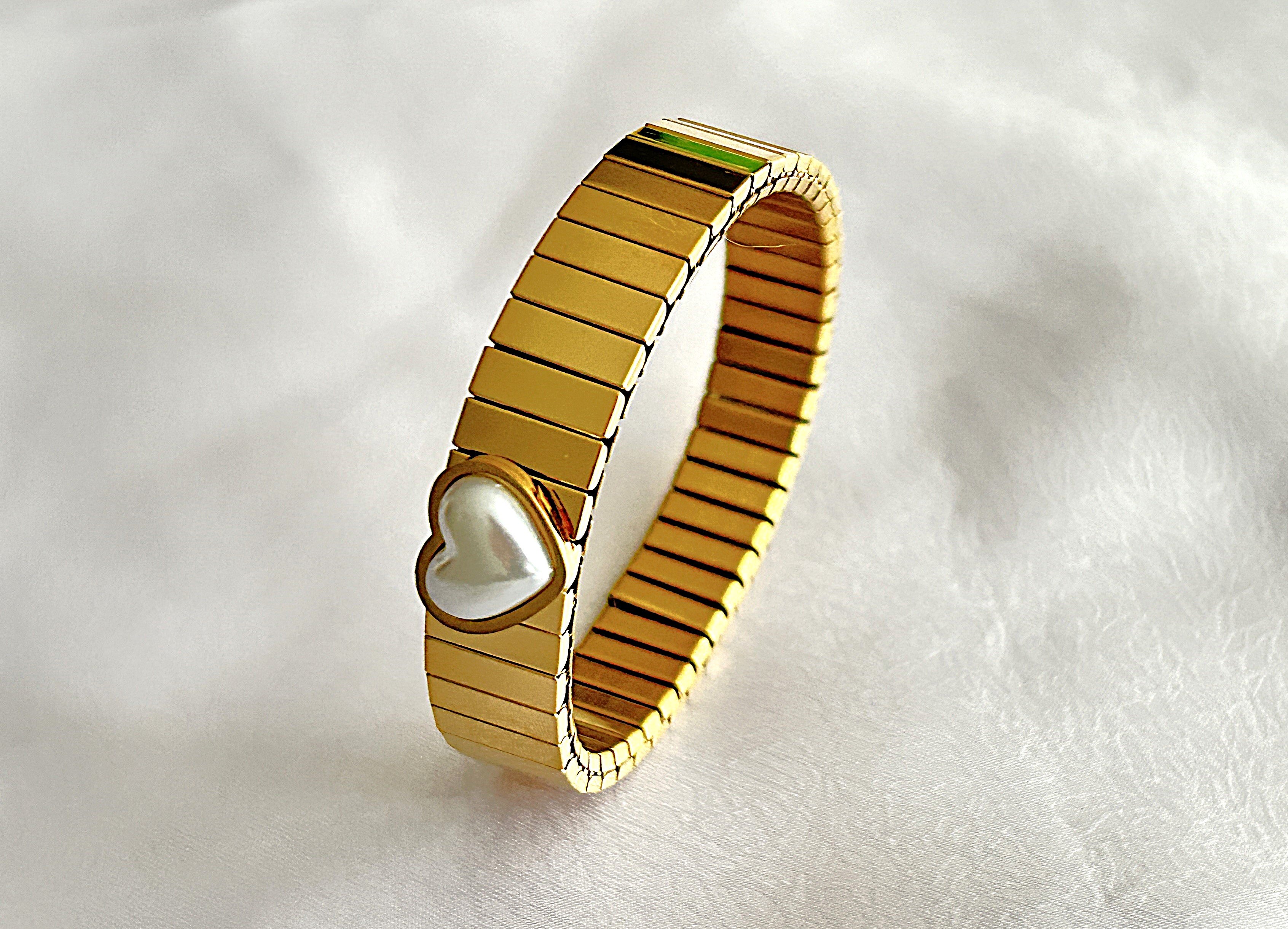 ATA İtalyan Style Kalpli İnci Kelepçe Bileklik Gold Design