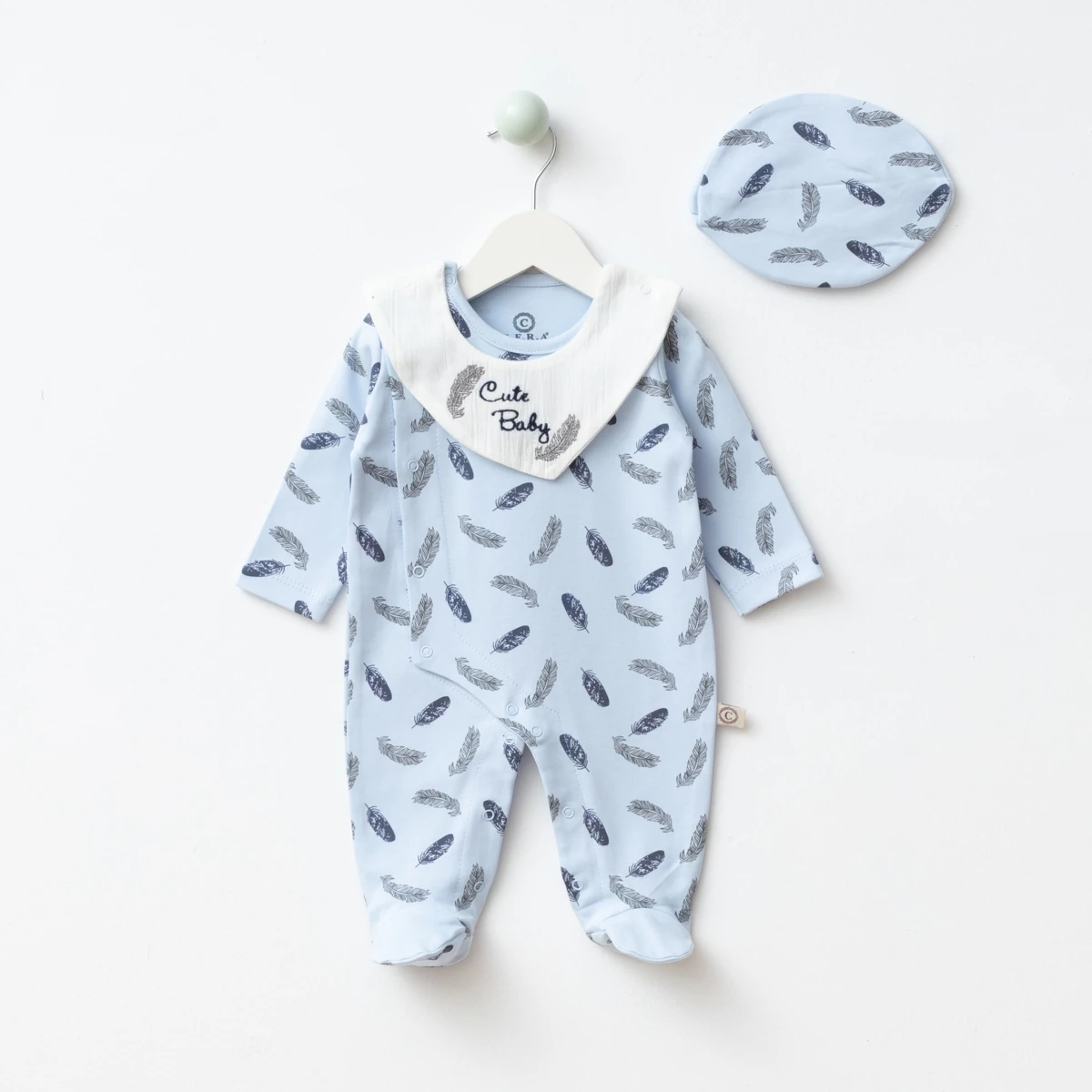 Erkek Bebek Önlüklü Şapkalı Tulum 