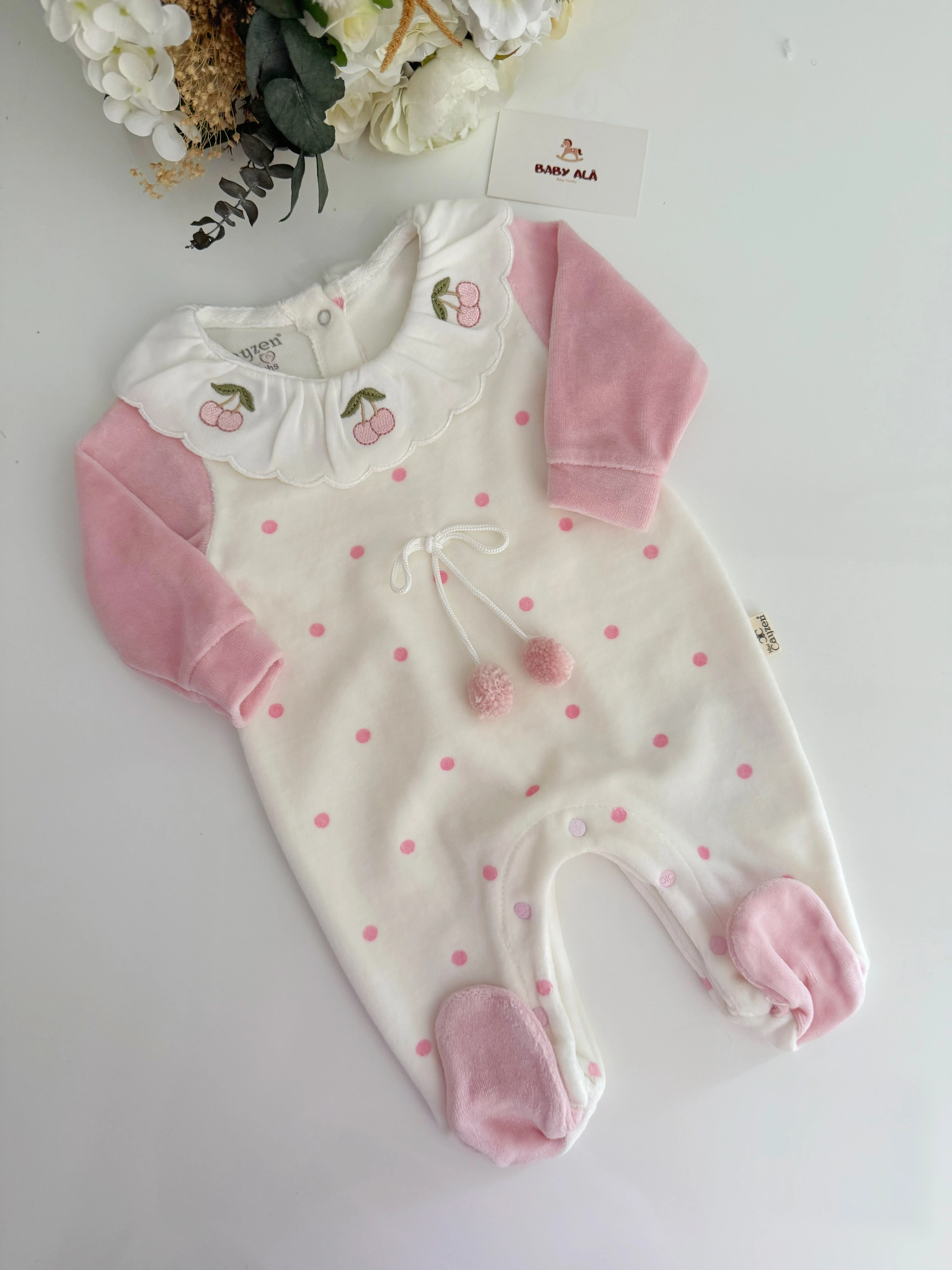 Kadife Kiraz Detaylı Tulum %100 Organik