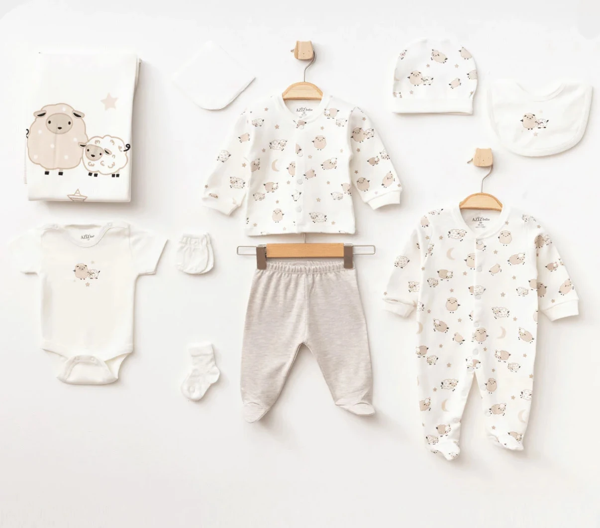 Organik Kuzu Detaylı 10 Parça Hastane Çıkış Seti 0-3 Ay