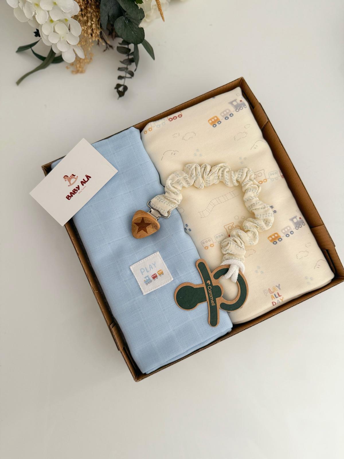 Organik 2li Tren Detaylı Battaniye Seti Bebe Mavi