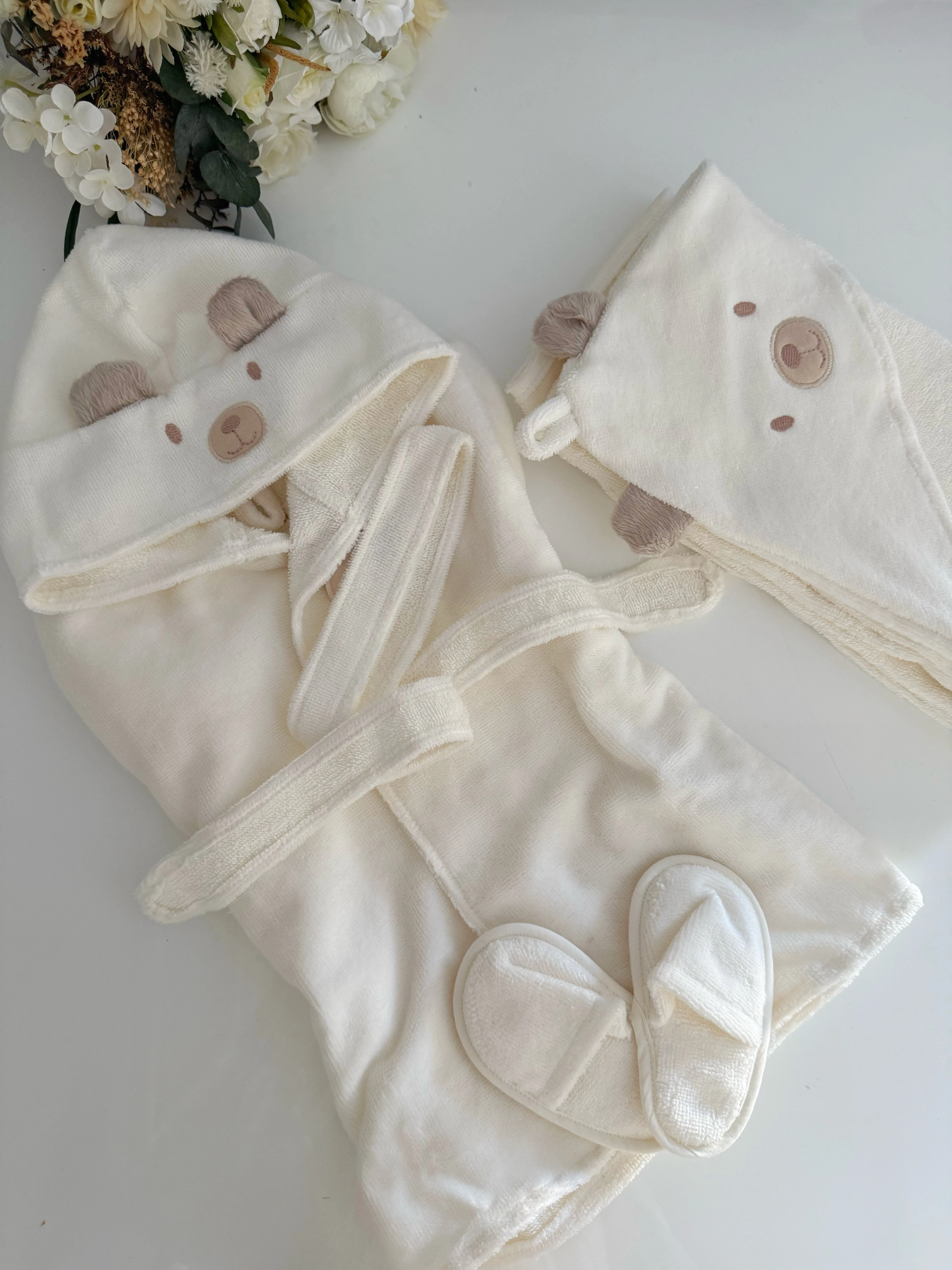 Organik Sevimli Köpekçik Bornoz Seti