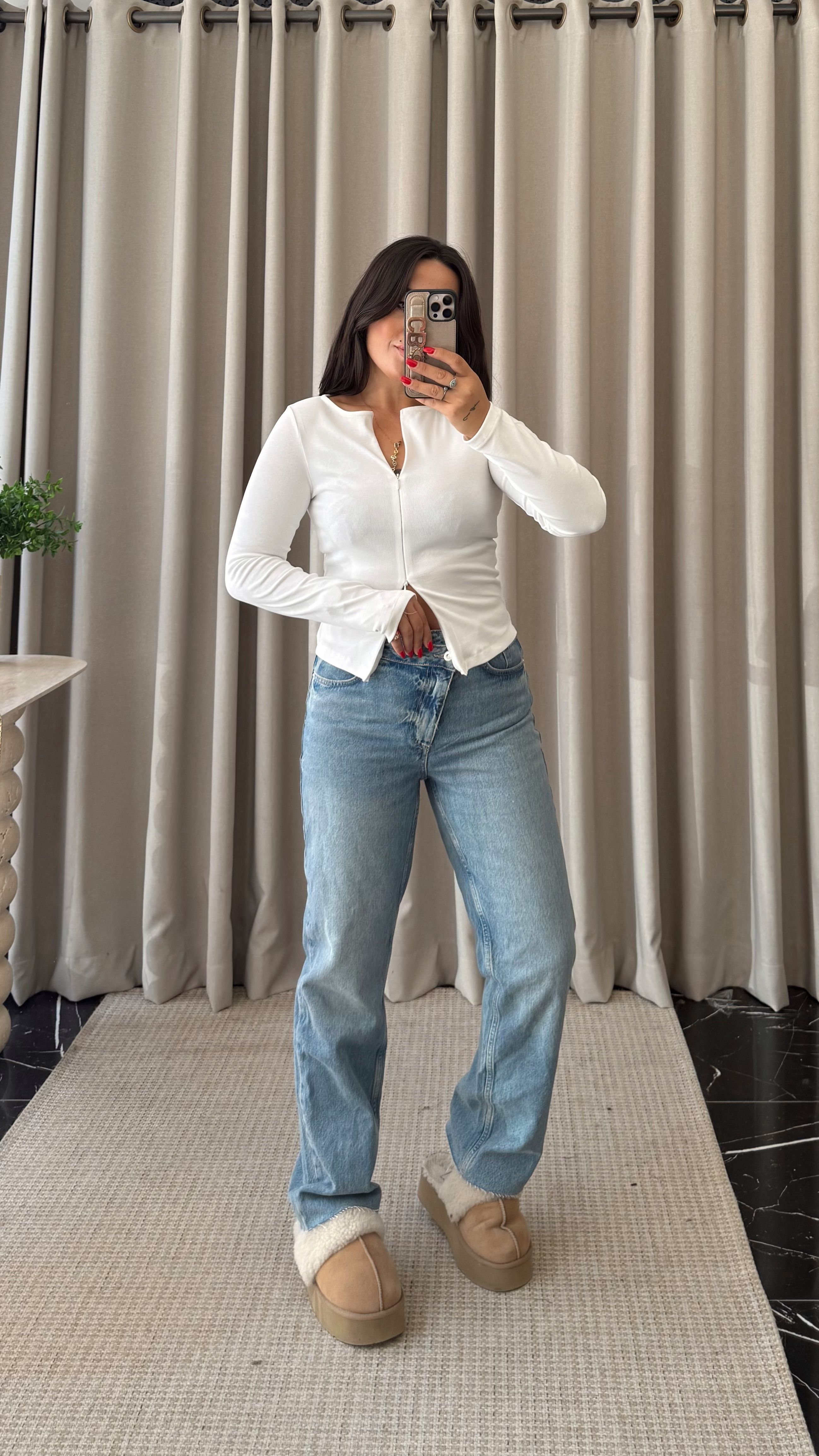 ZR Asimetrik Düğmeli Jean