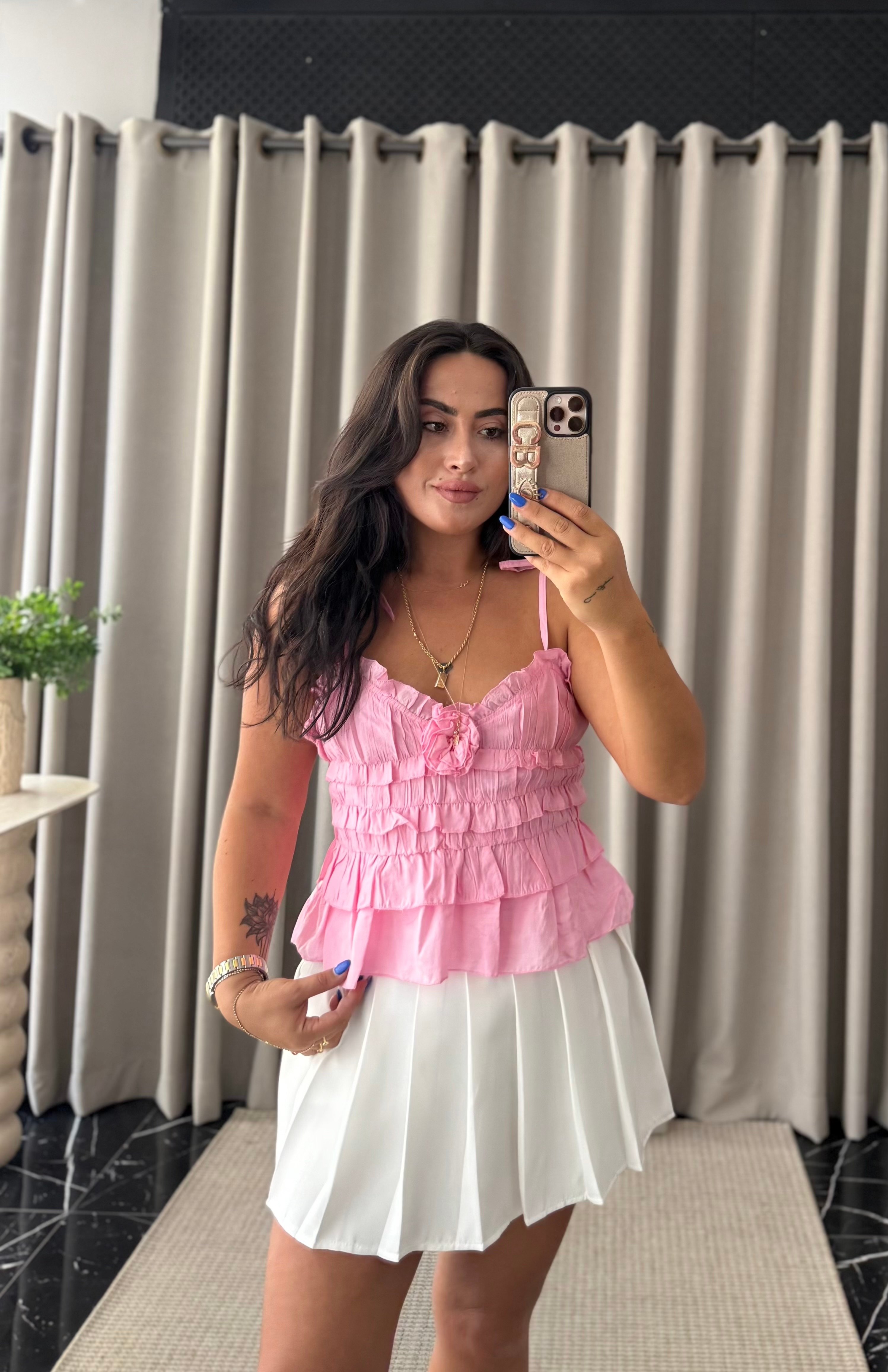 Gül Detaylı Bluz