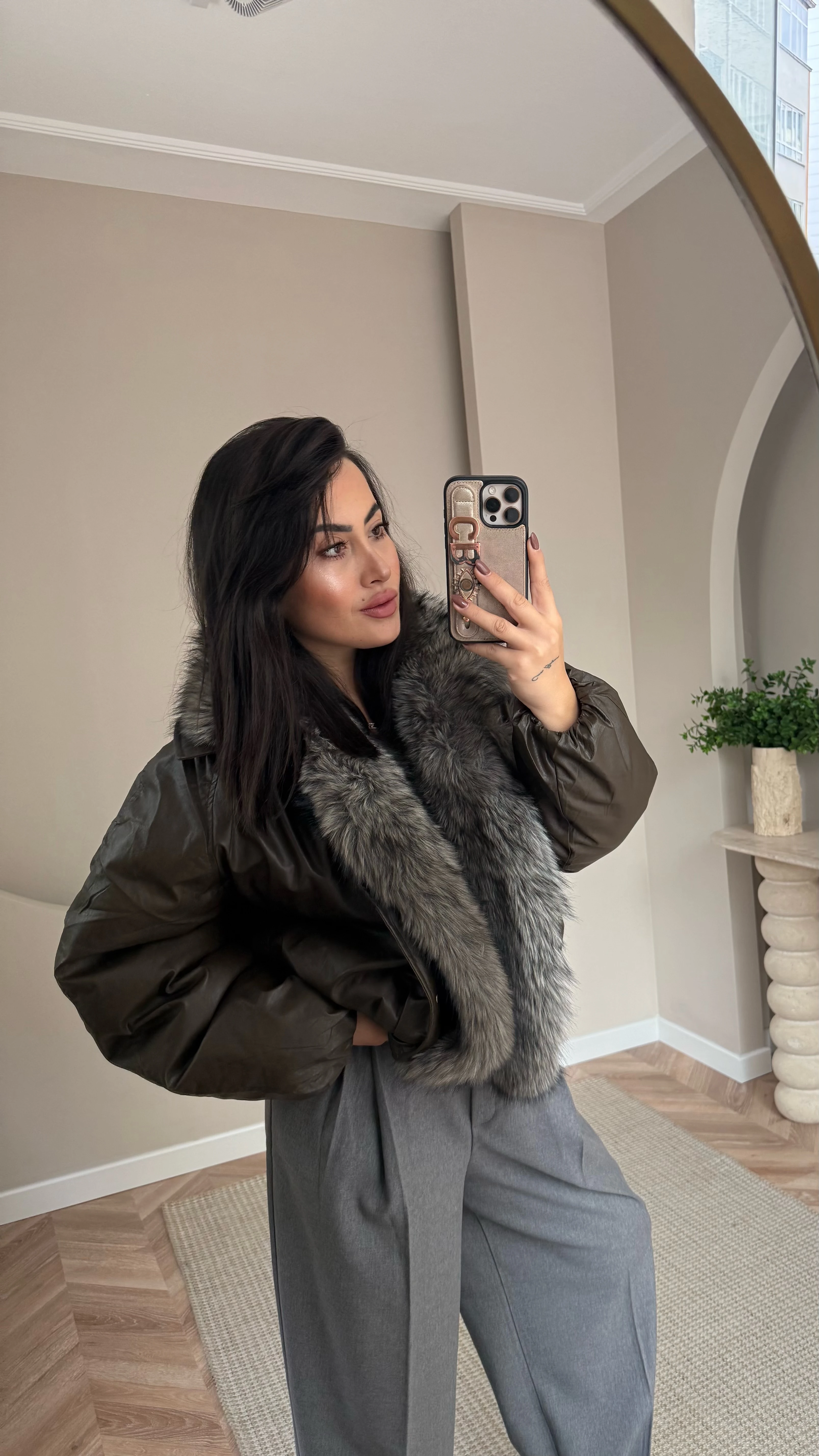 Çıkarılabilir Kürklü Puffer Mont