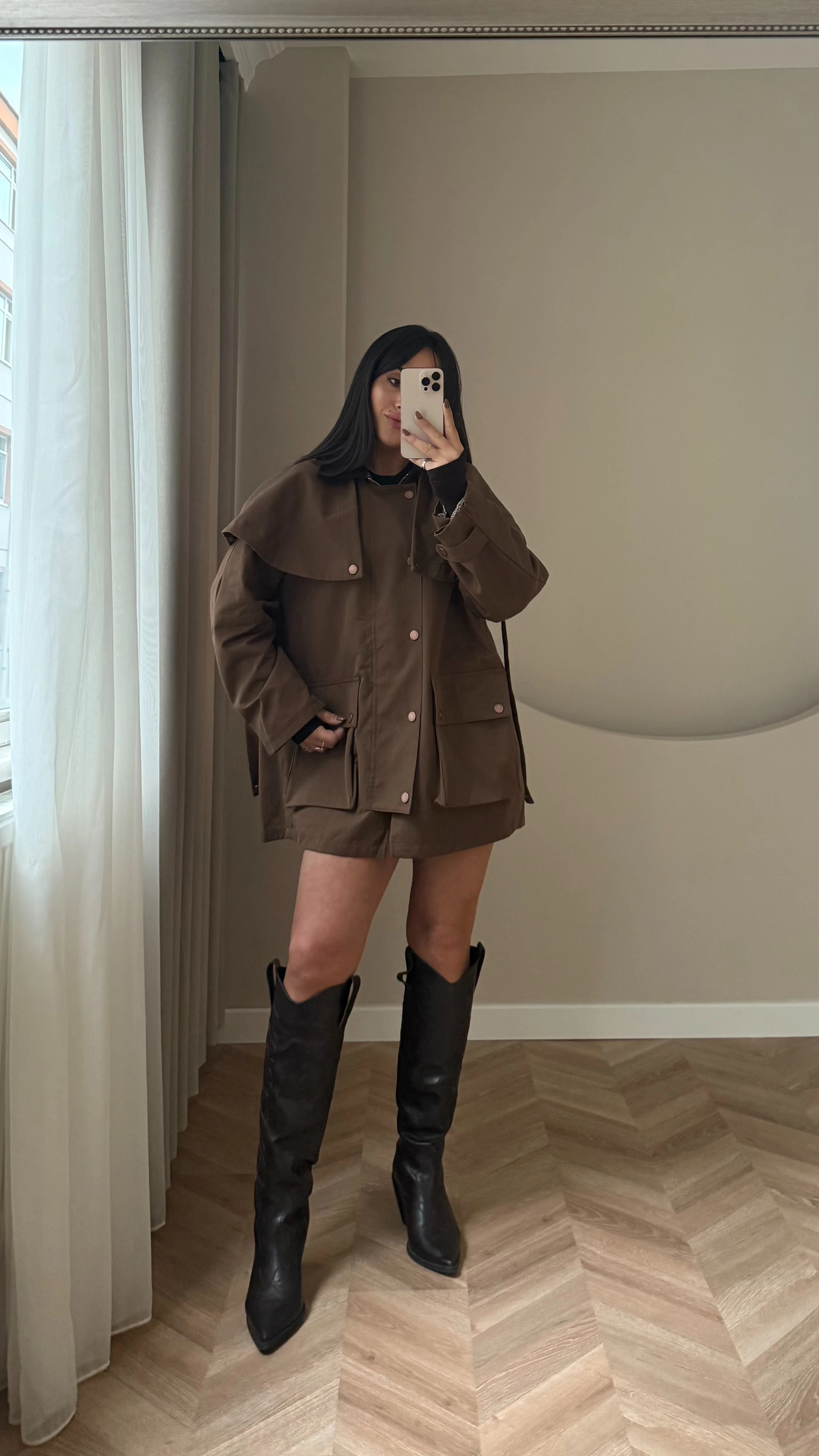 Tasarım Pelerinli Trenç