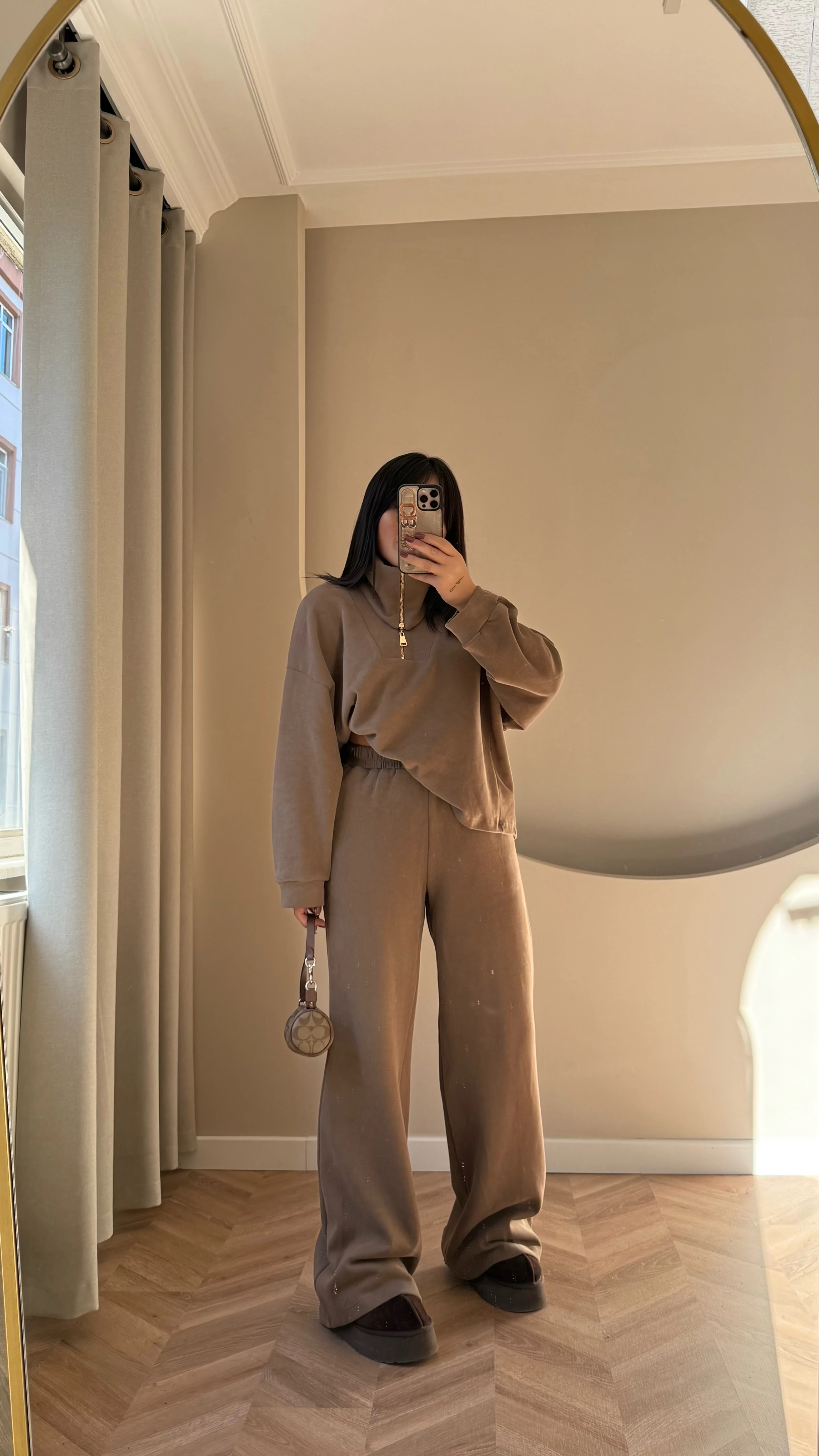 Dik Yaka Fermuarlı Takım Haki