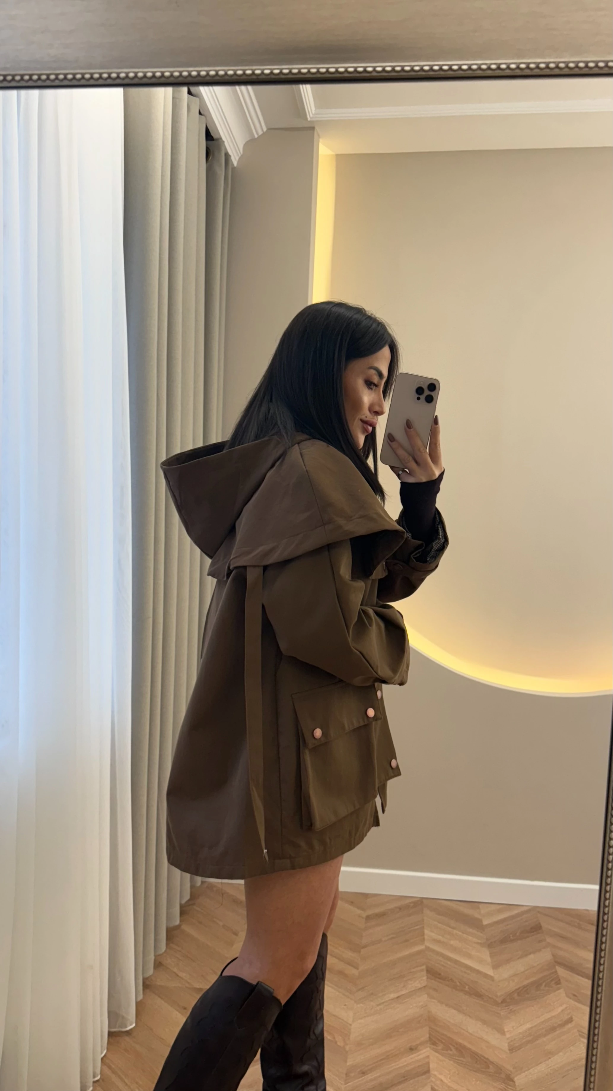 Tasarım Pelerinli Trenç