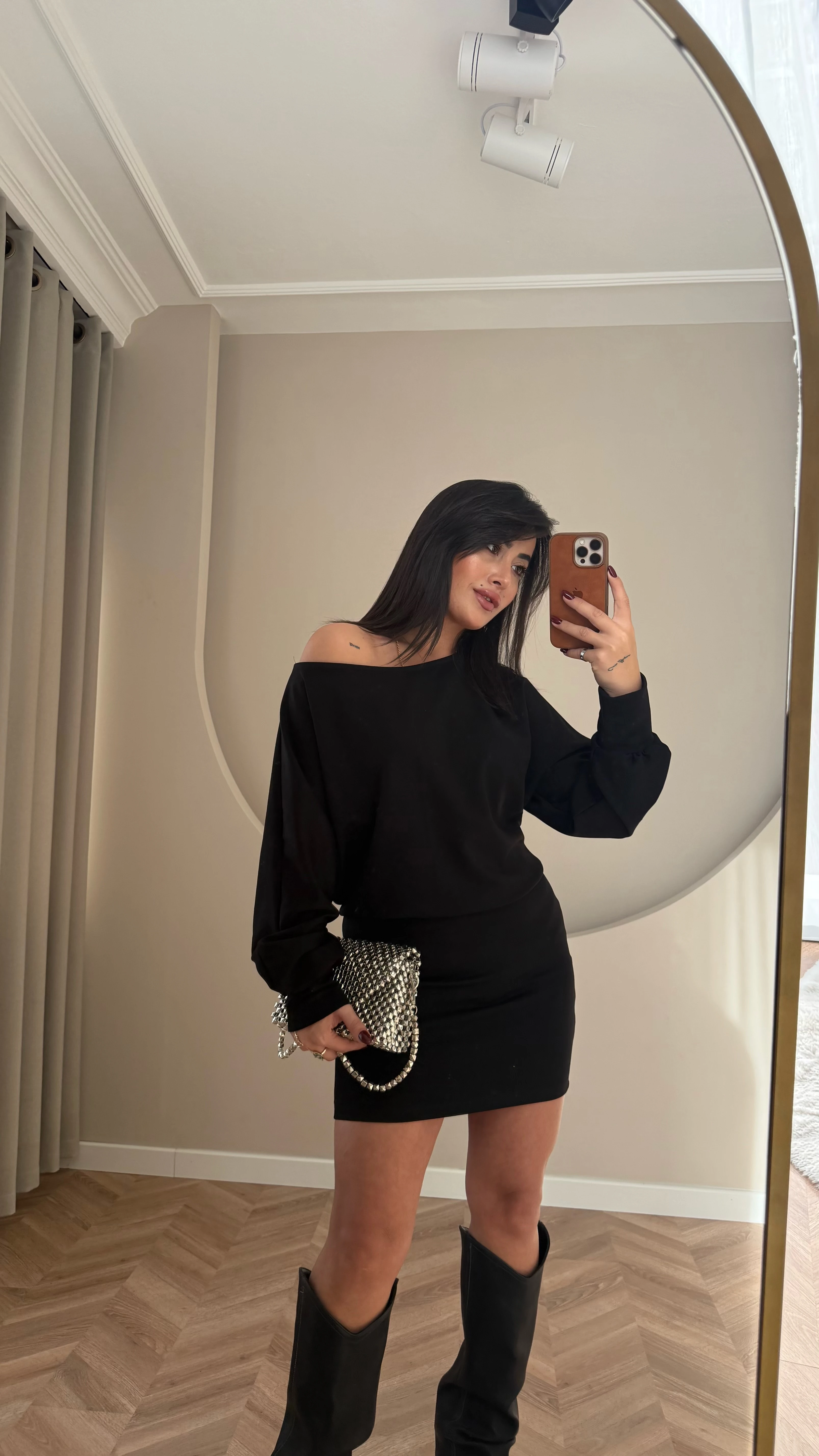 Marka Model Basic Elbise (Siyah)