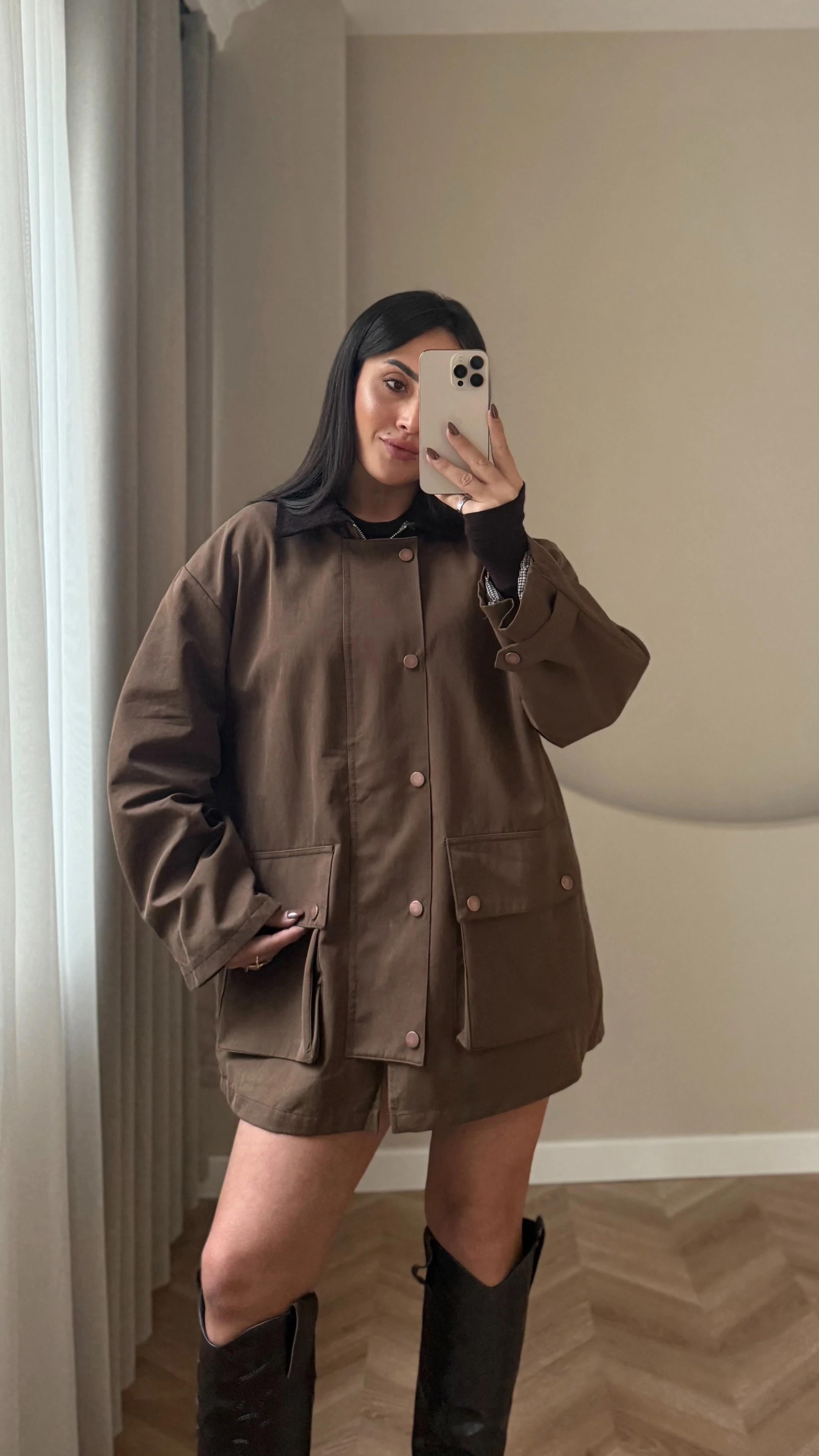 Tasarım Pelerinli Trenç